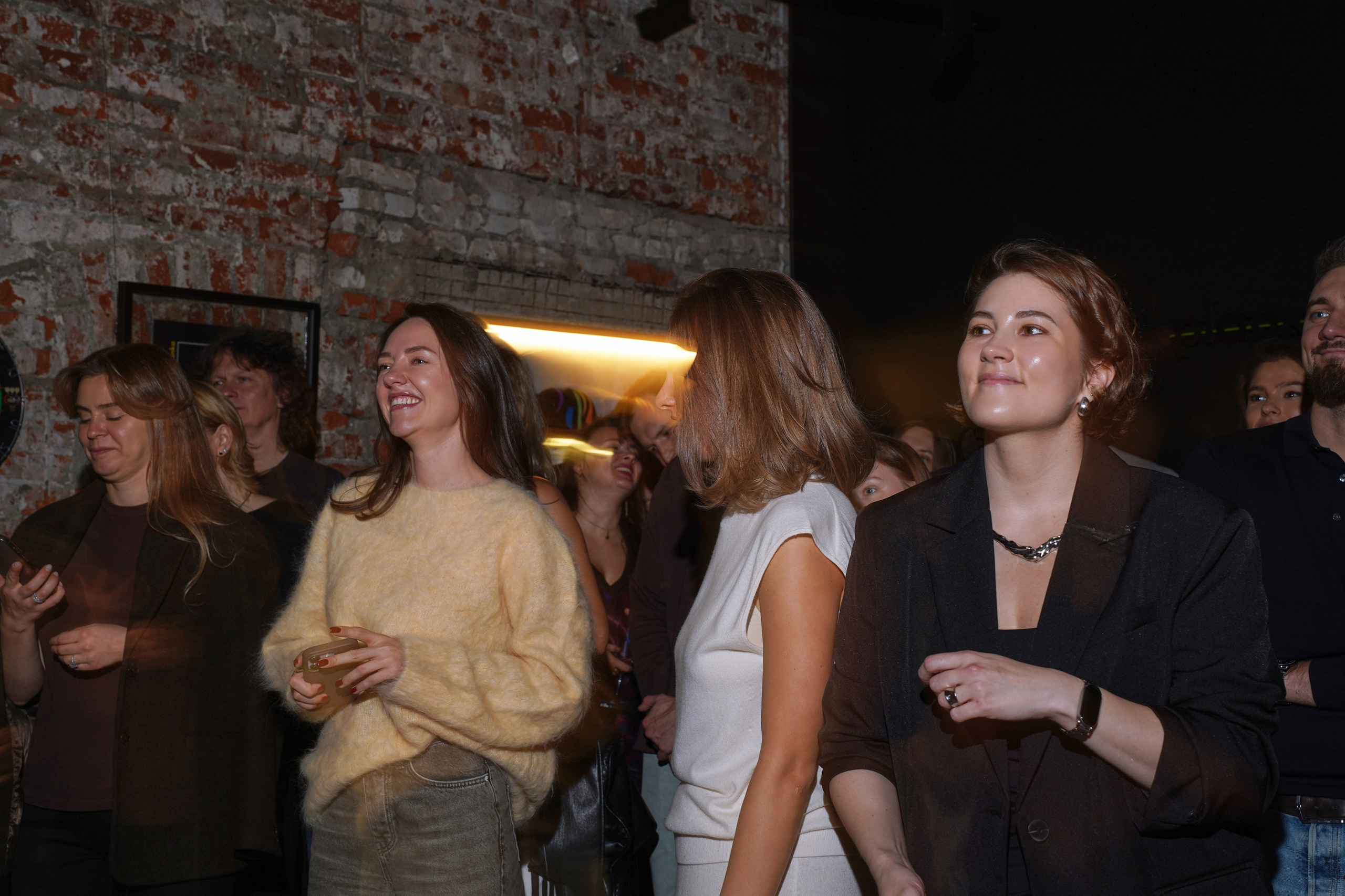 Концерт кавер группы. Фотограф