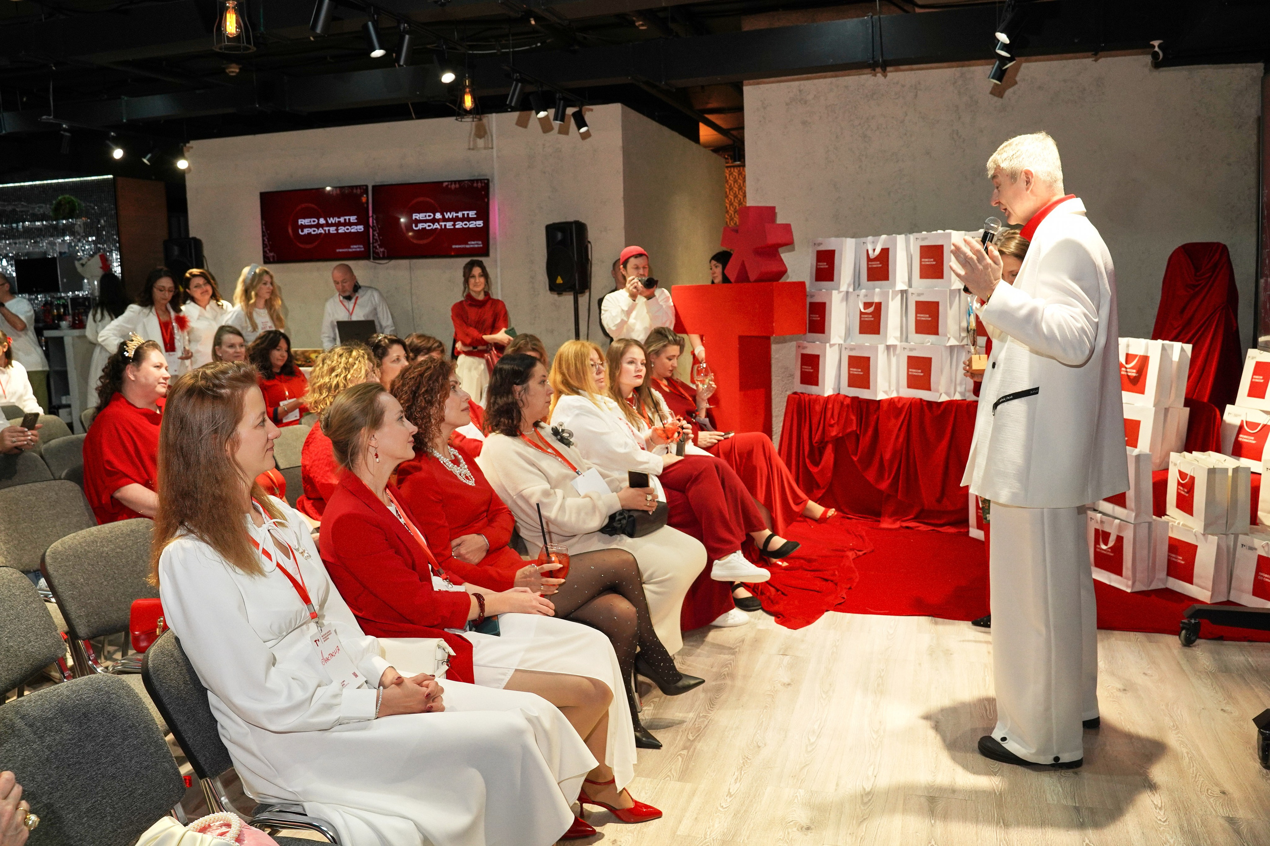 Корпоратив 2025 UPDATE. Фотограф