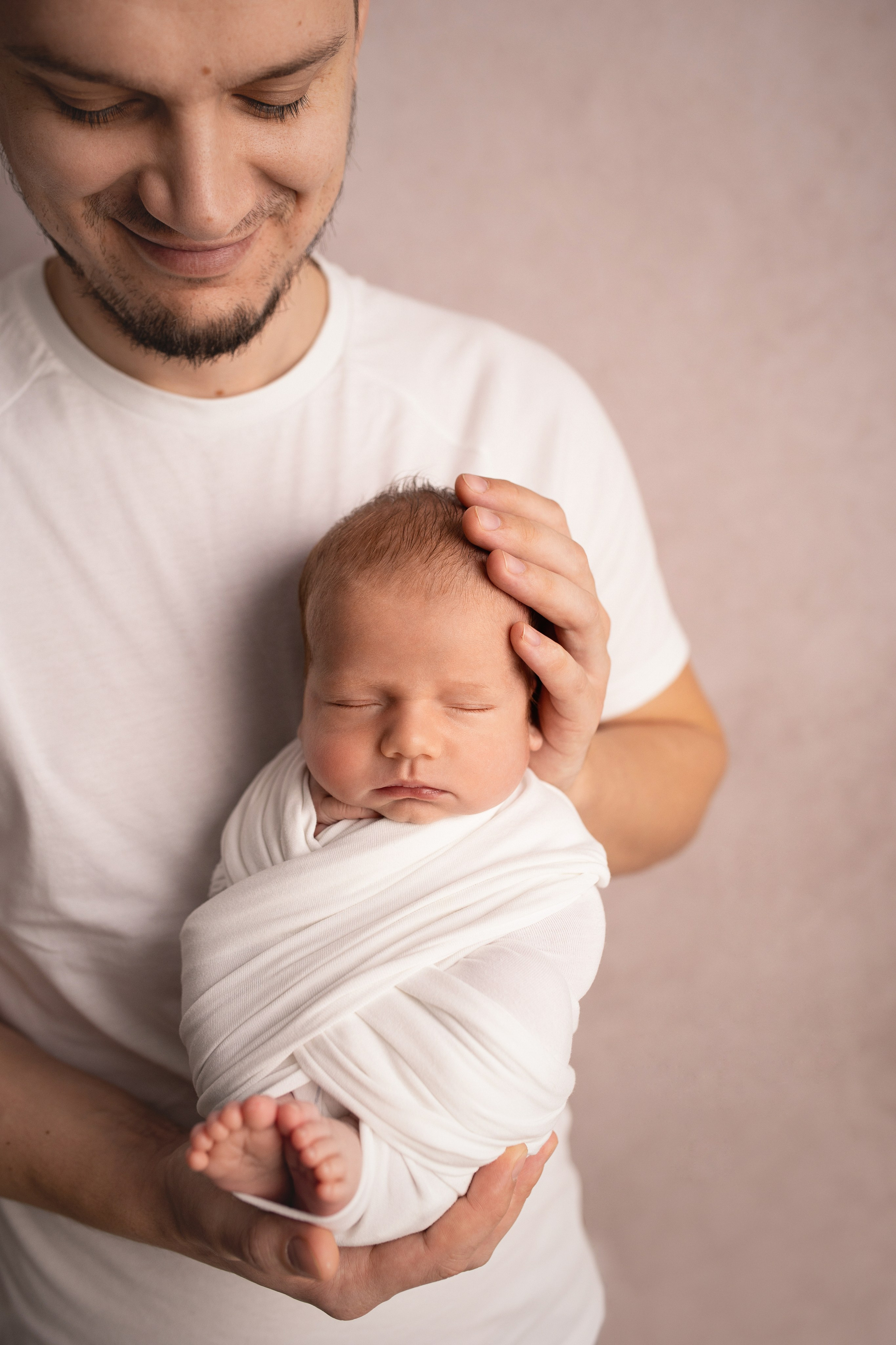 Мирон. Лилия Алтухова — фотограф новорожденных в Москве и области