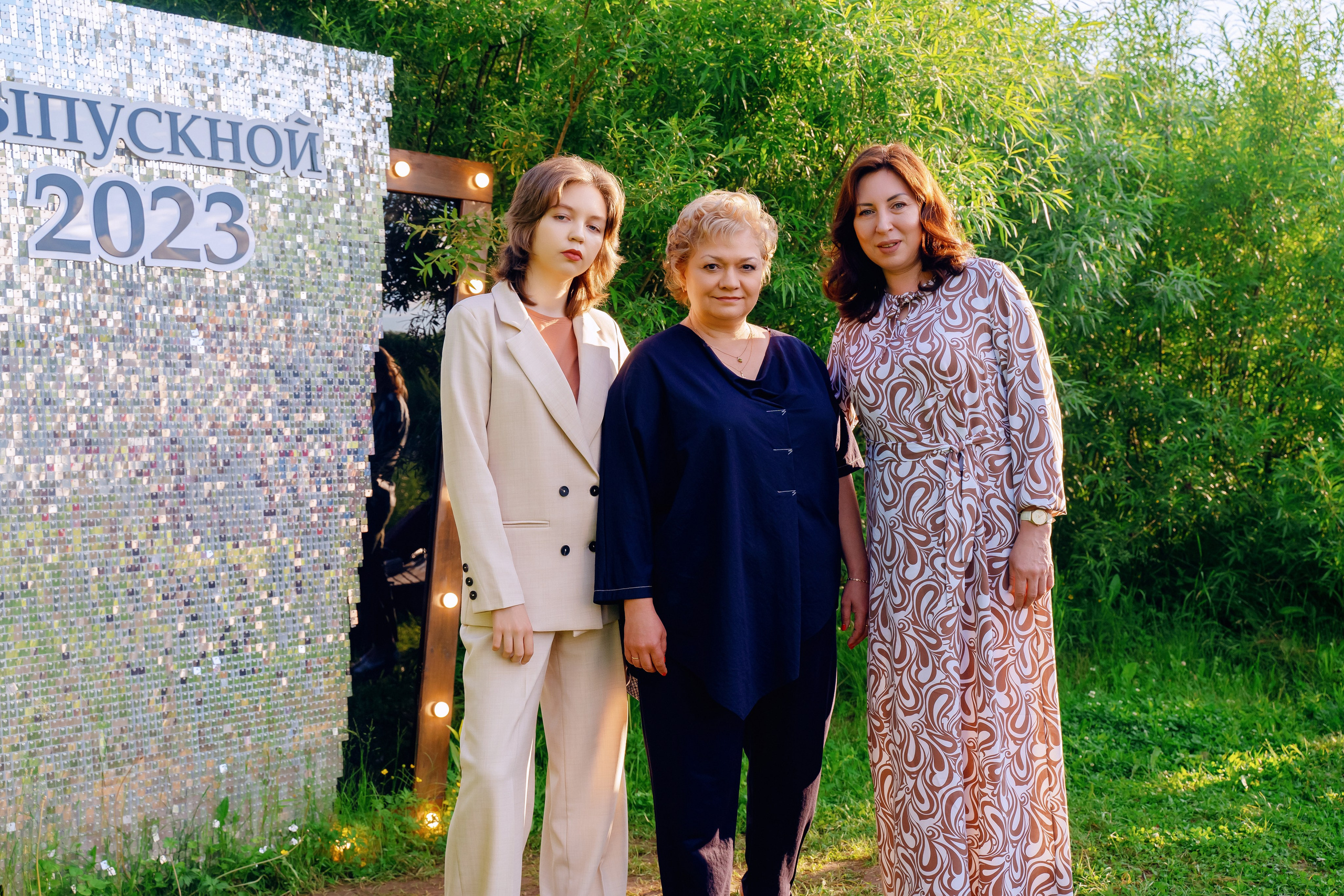 Выпускной 11 класс. Фотограф Ким Наталья в Красноярске