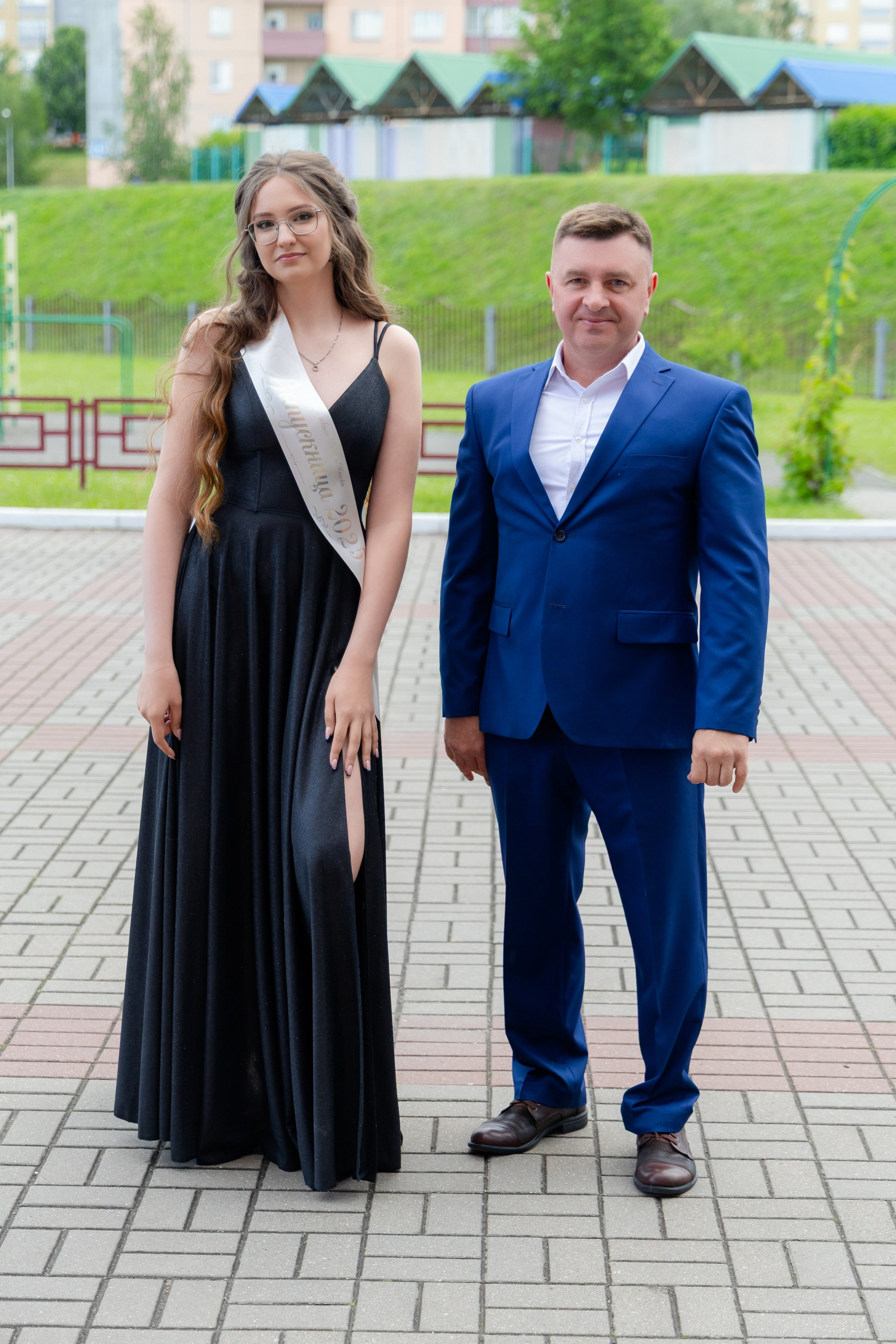 Школьный выпускной 2025 год в Минске, Беларуси. Свадебный фотограф в Минске/Беларуси Сергей Спиридонов