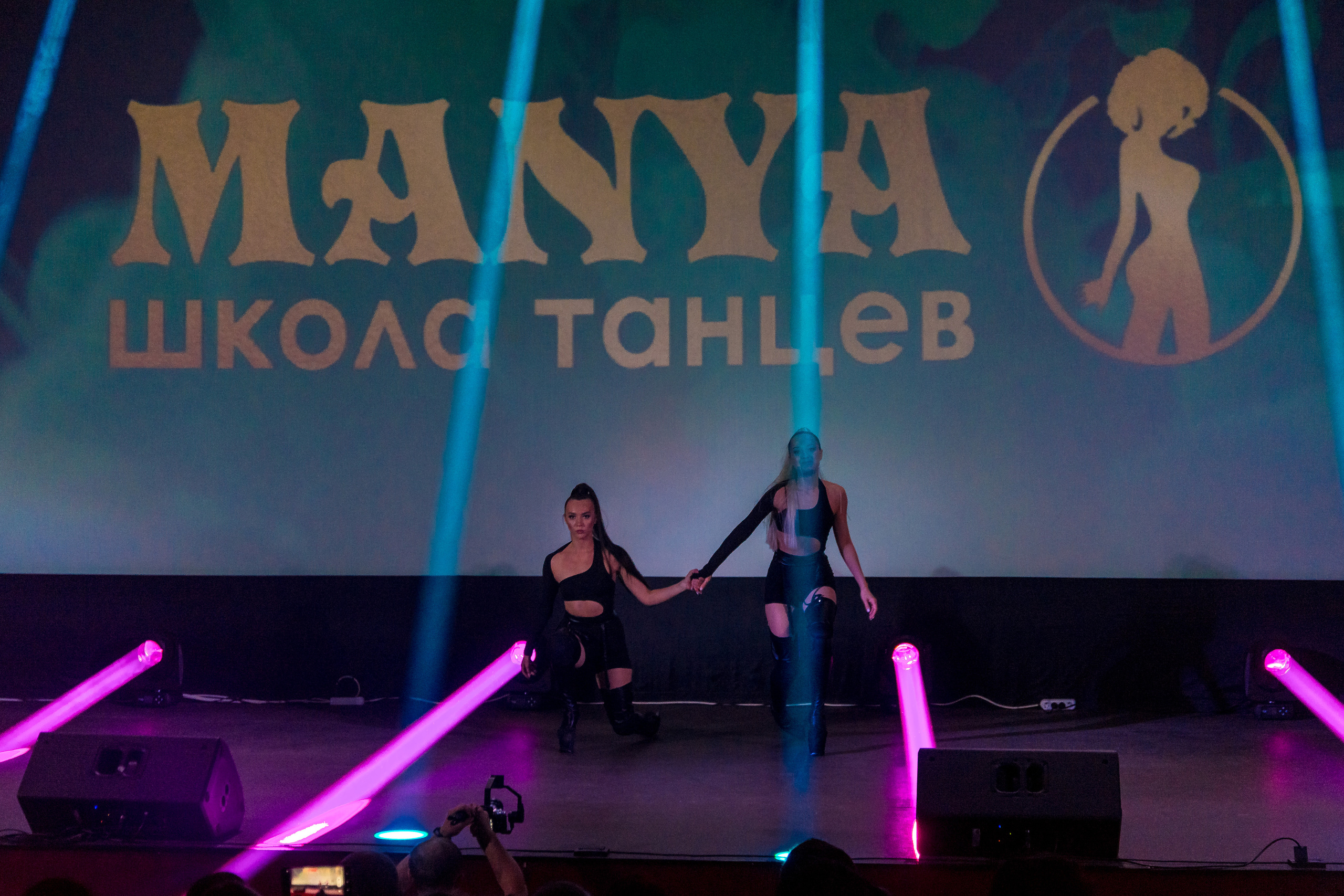 Отчётный концерт школа танцев МАНЯ. Женский фотограф Крещение Венчание Москва Брянск