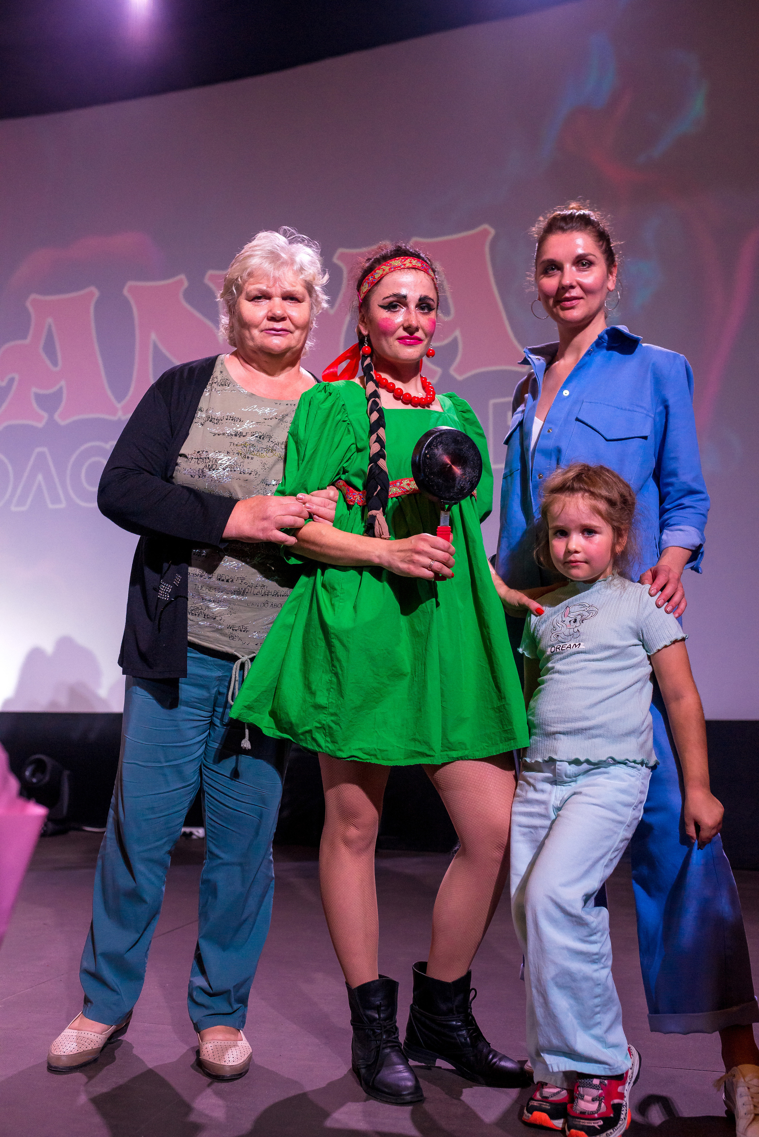 Отчётный концерт школа танцев МАНЯ. Женский фотограф Крещение Венчание Москва Брянск