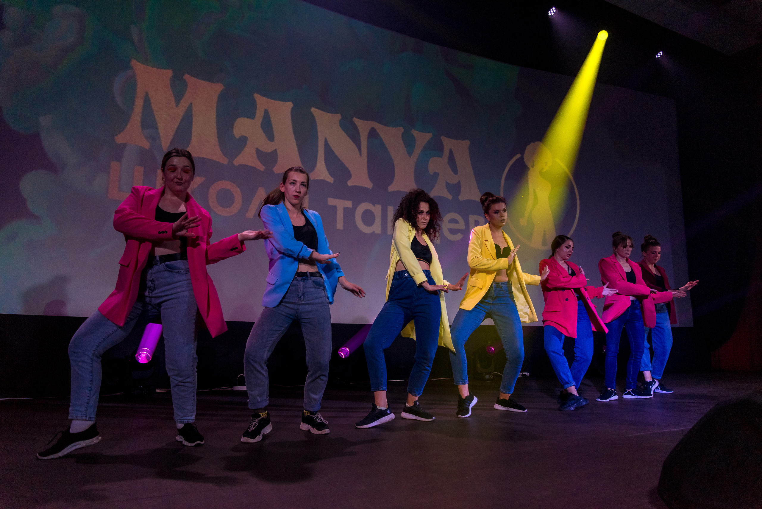 Отчётный концерт школа танцев МАНЯ. Женский фотограф Крещение Венчание Москва Брянск