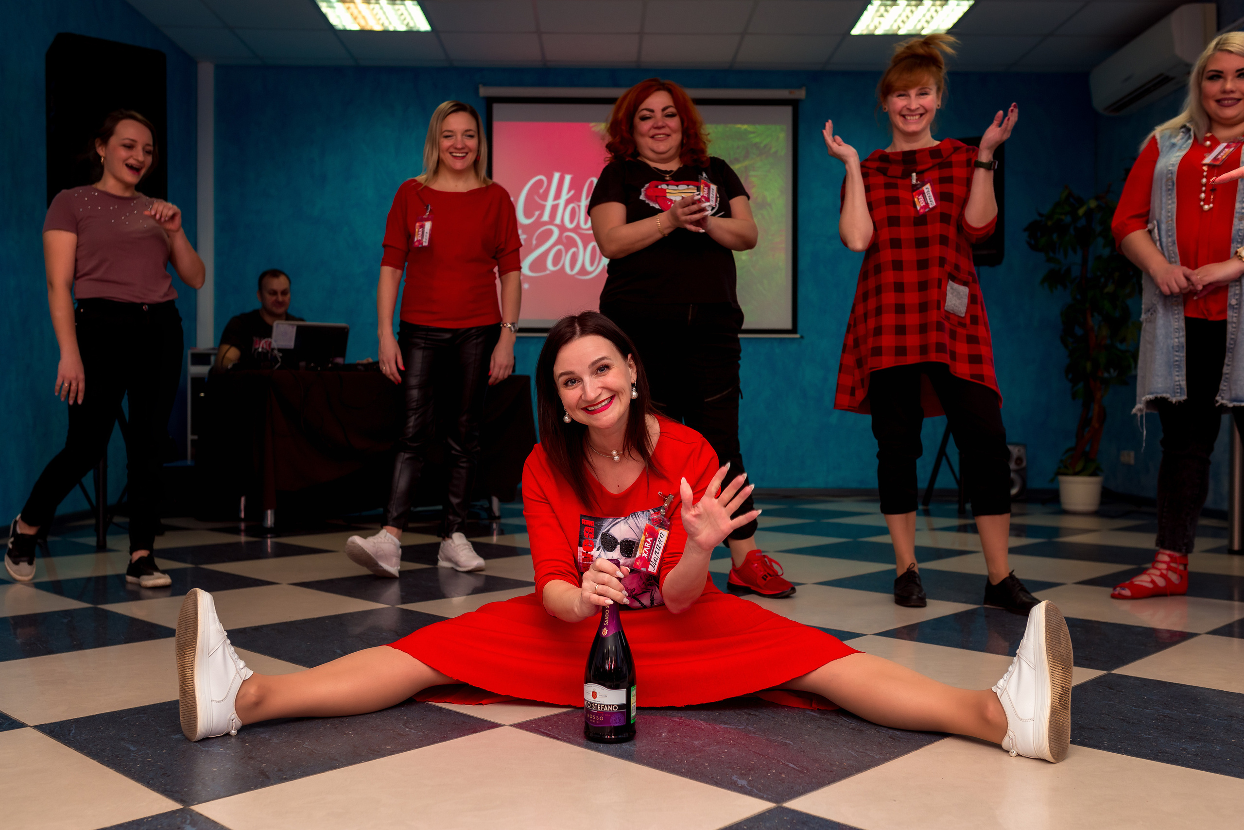 М. К. Марины Ананьиной " ЖАРА» для ведущих и шоуменов. Женский фотограф Крещение Венчание Москва Брянск