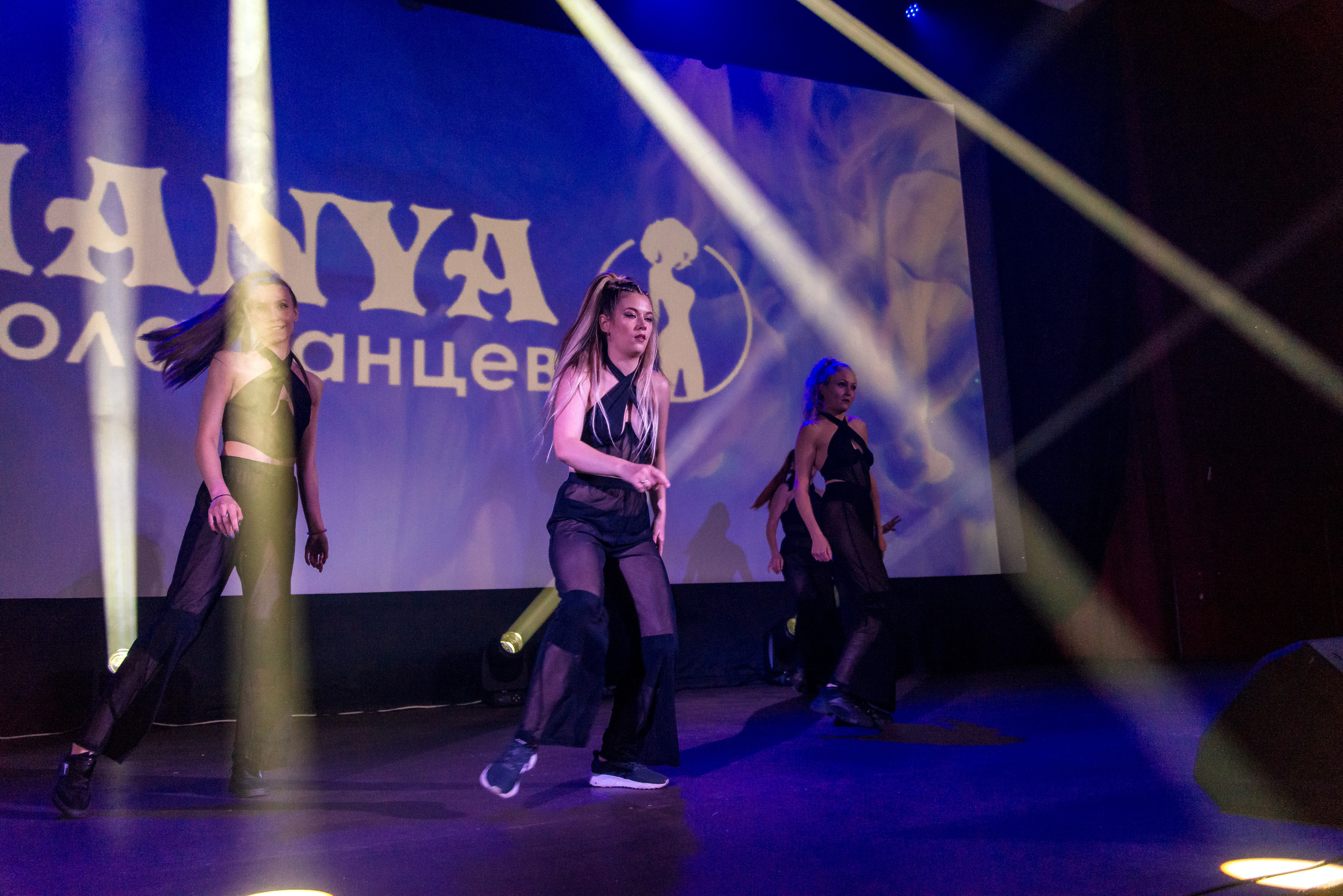 Отчётный концерт школа танцев МАНЯ. Женский фотограф Крещение Венчание Москва Брянск