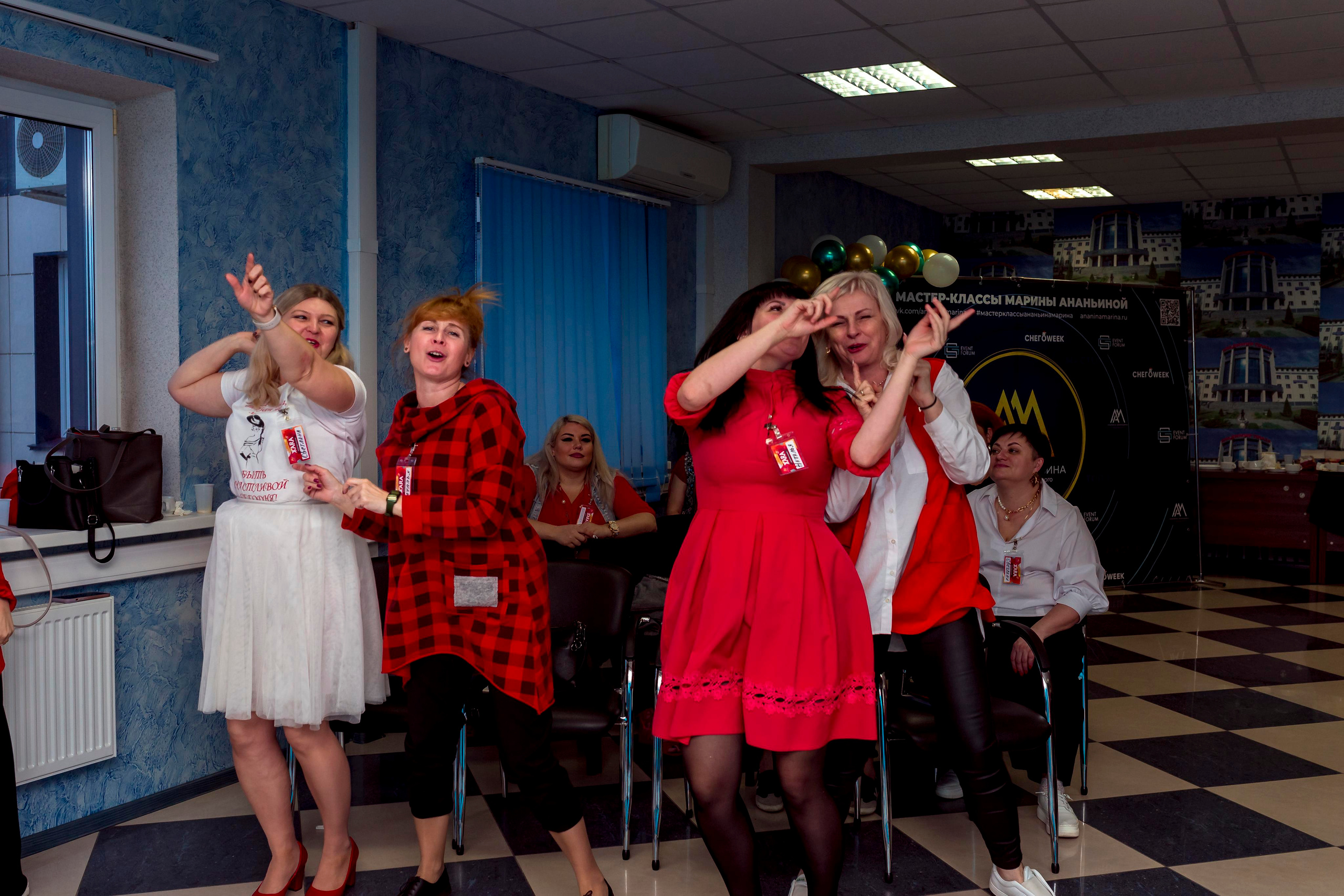 М. К. Марины Ананьиной " ЖАРА» для ведущих и шоуменов. Женский фотограф Крещение Венчание Москва Брянск