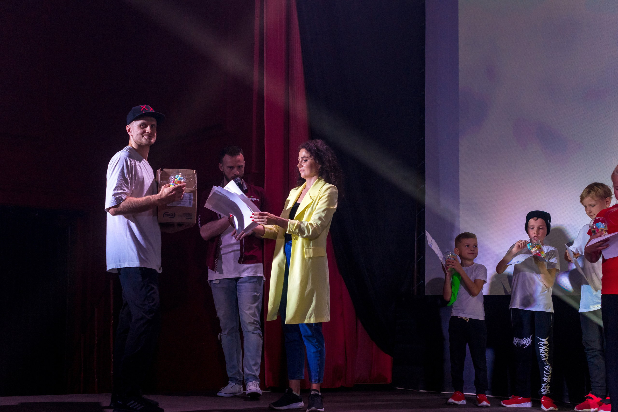 Отчётный концерт школа танцев МАНЯ. Женский фотограф Крещение Венчание Москва Брянск