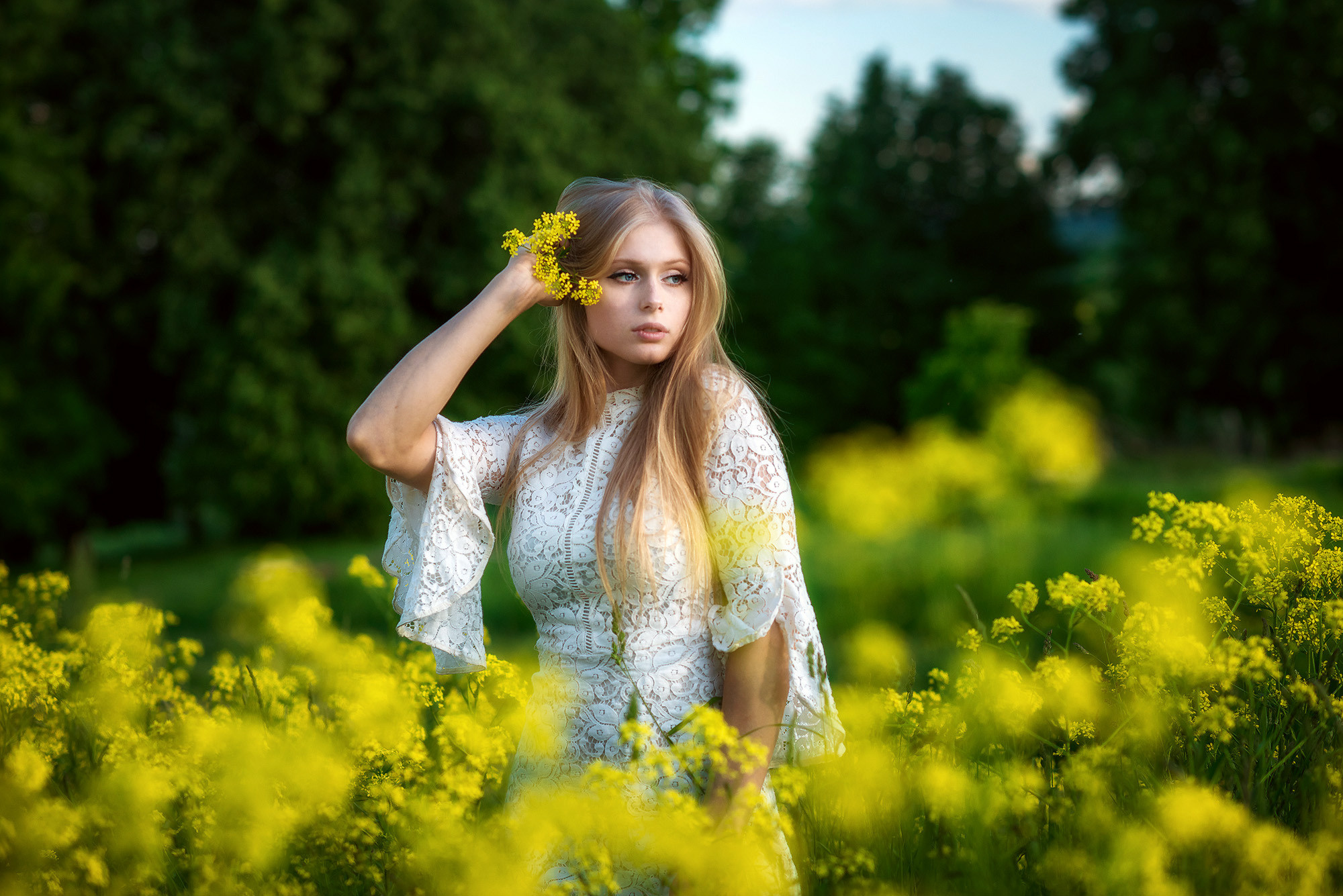 Катя — Один раз в год, сады цветут. Женский фотограф Крещение Венчание Москва Брянск