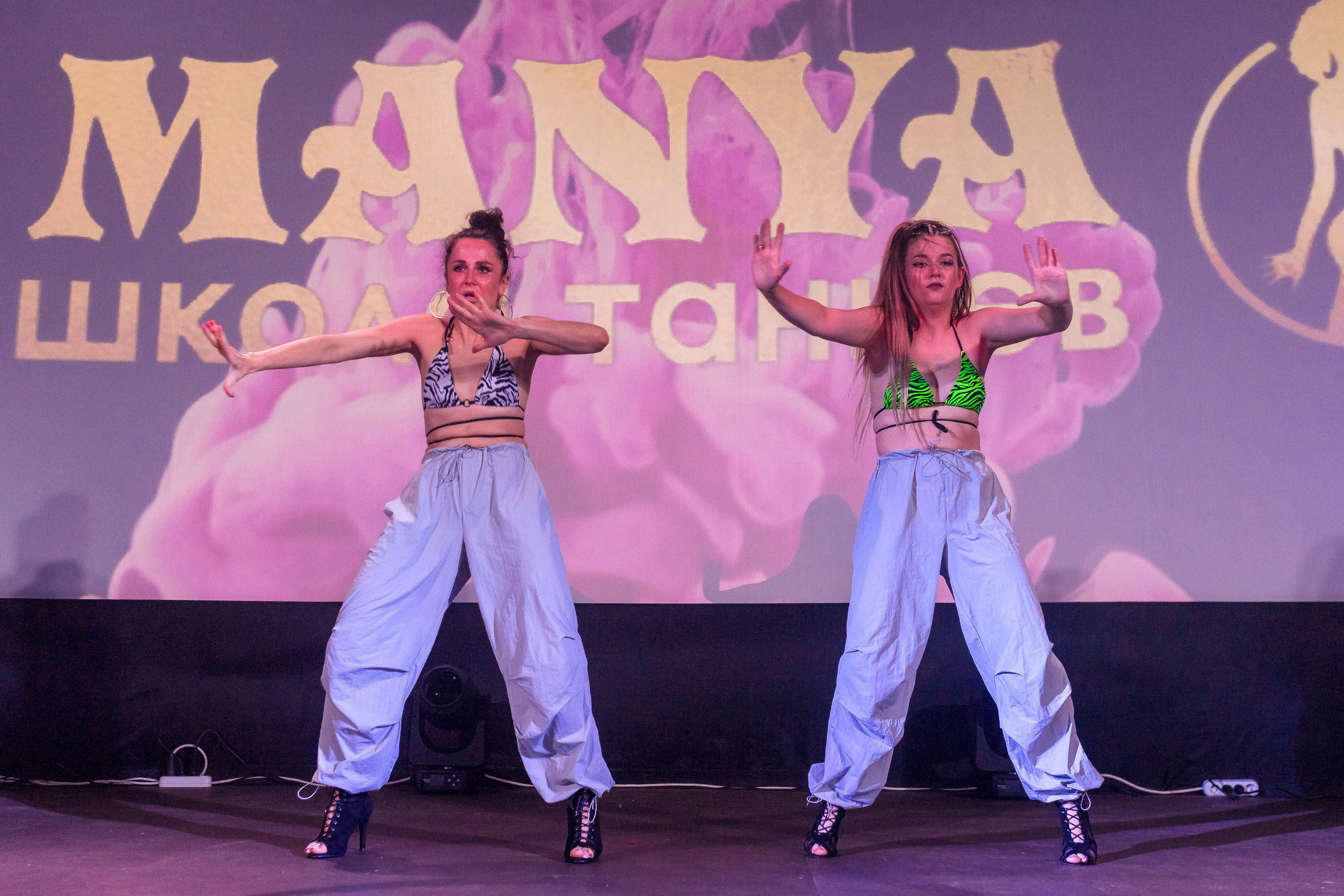 Отчётный концерт школа танцев МАНЯ. Женский фотограф Крещение Венчание Москва Брянск