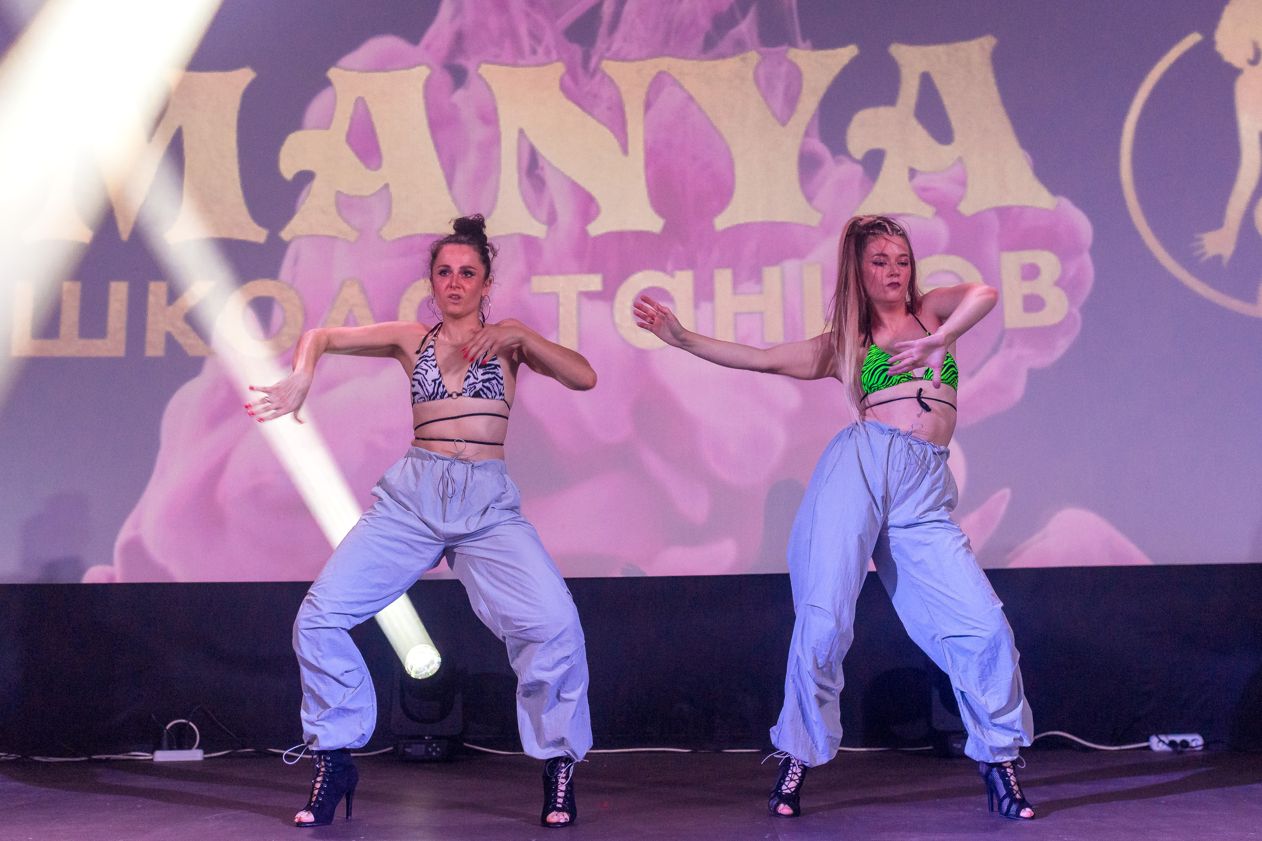 Отчётный концерт школа танцев МАНЯ. Женский фотограф Крещение Венчание Москва Брянск