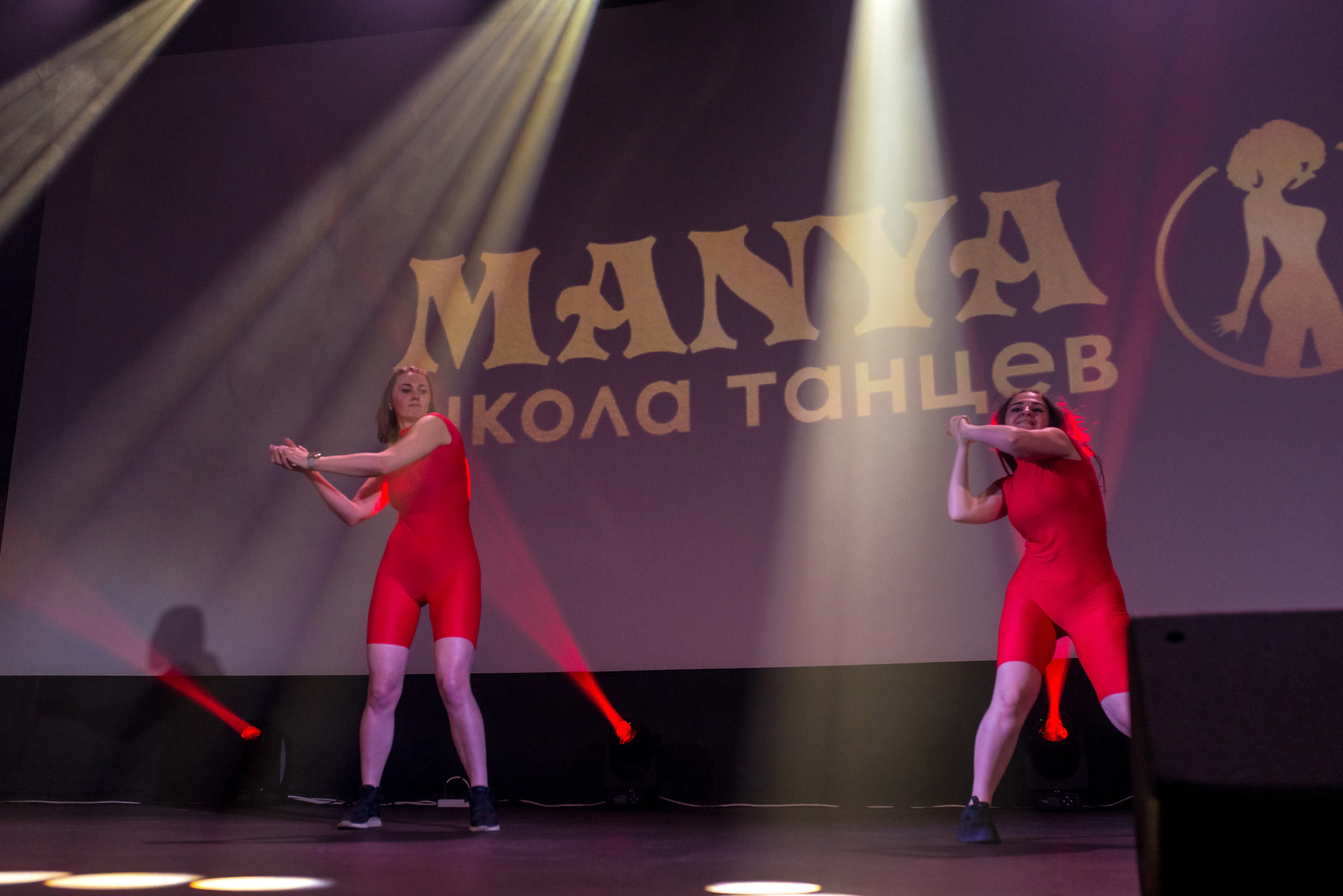 Отчётный концерт школа танцев МАНЯ. Женский фотограф Крещение Венчание Москва Брянск