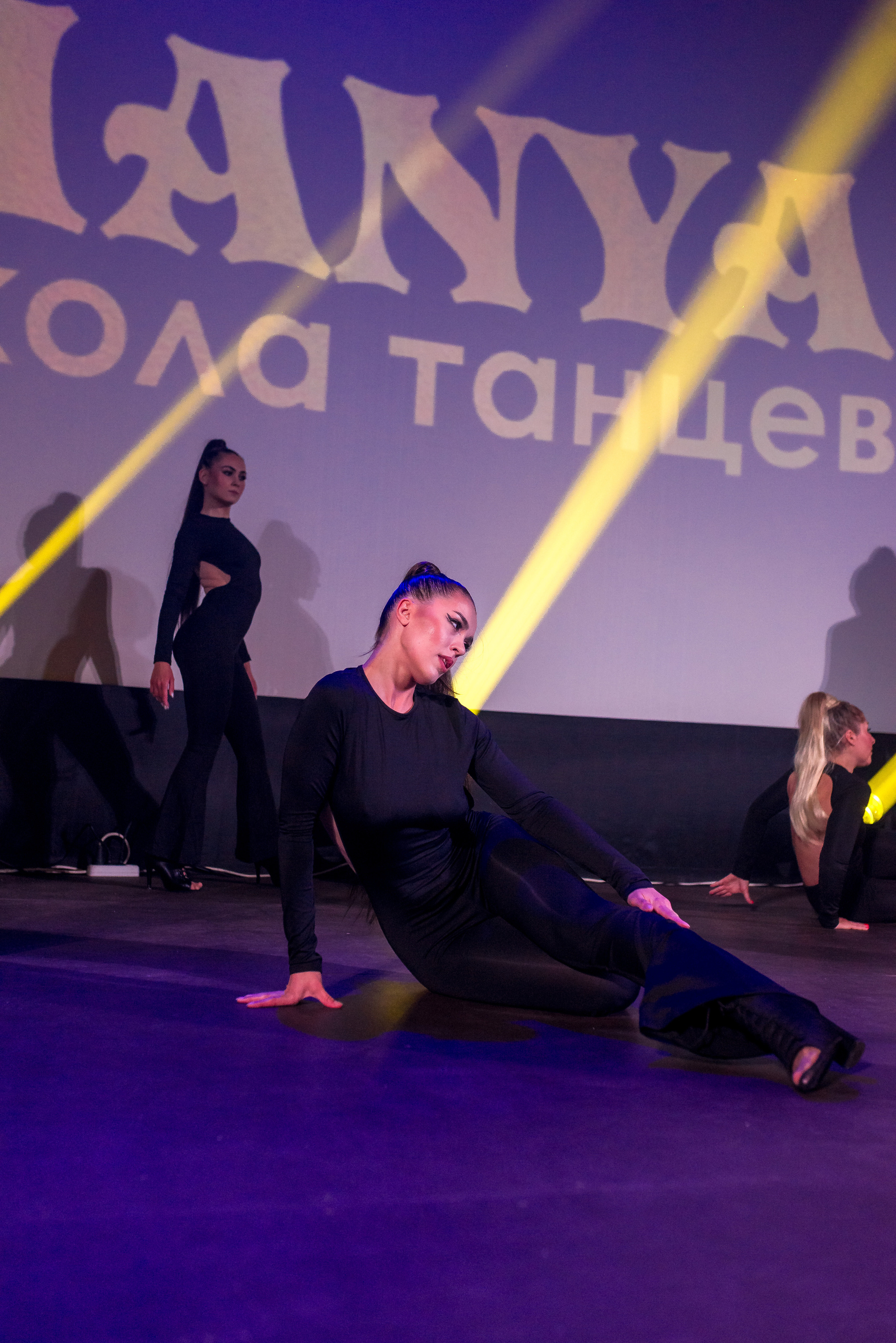 Отчётный концерт школа танцев МАНЯ. Женский фотограф Крещение Венчание Москва Брянск