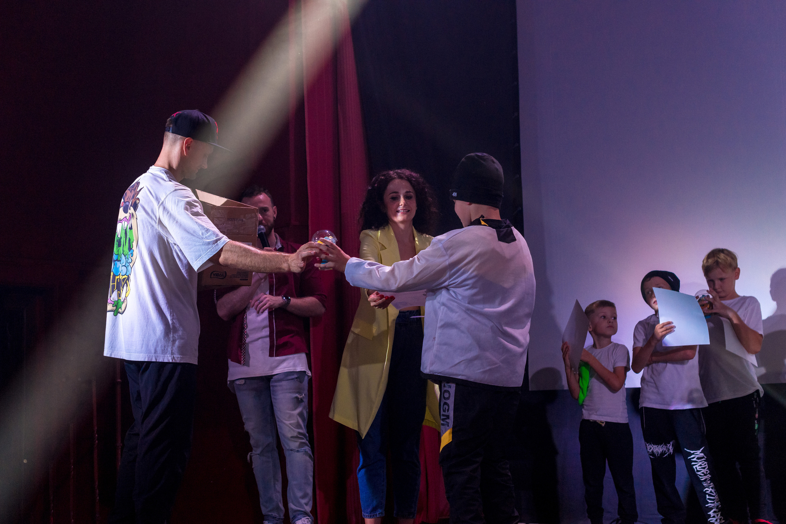 Отчётный концерт школа танцев МАНЯ. Женский фотограф Крещение Венчание Москва Брянск