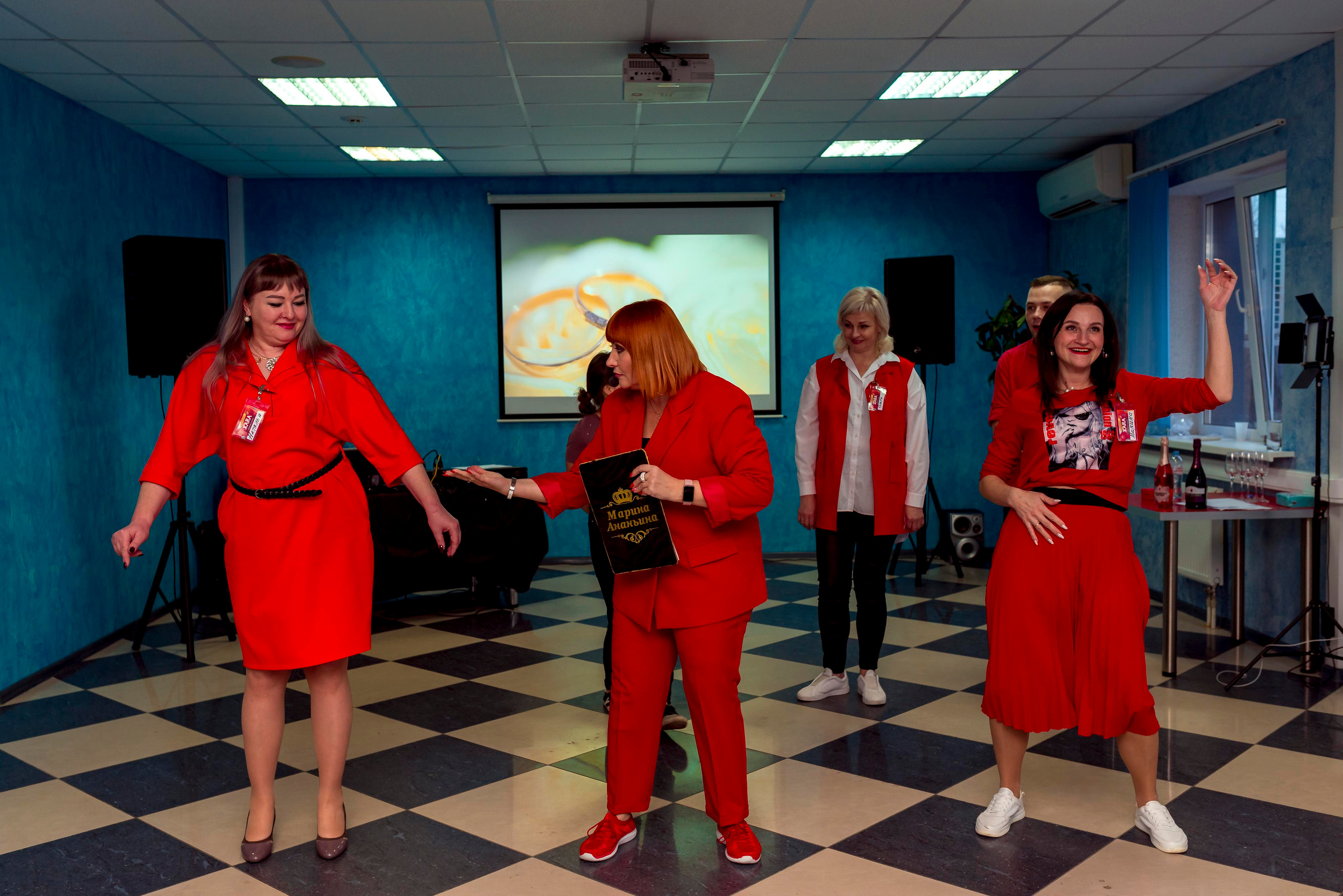 М. К. Марины Ананьиной " ЖАРА» для ведущих и шоуменов. Женский фотограф Крещение Венчание Москва Брянск