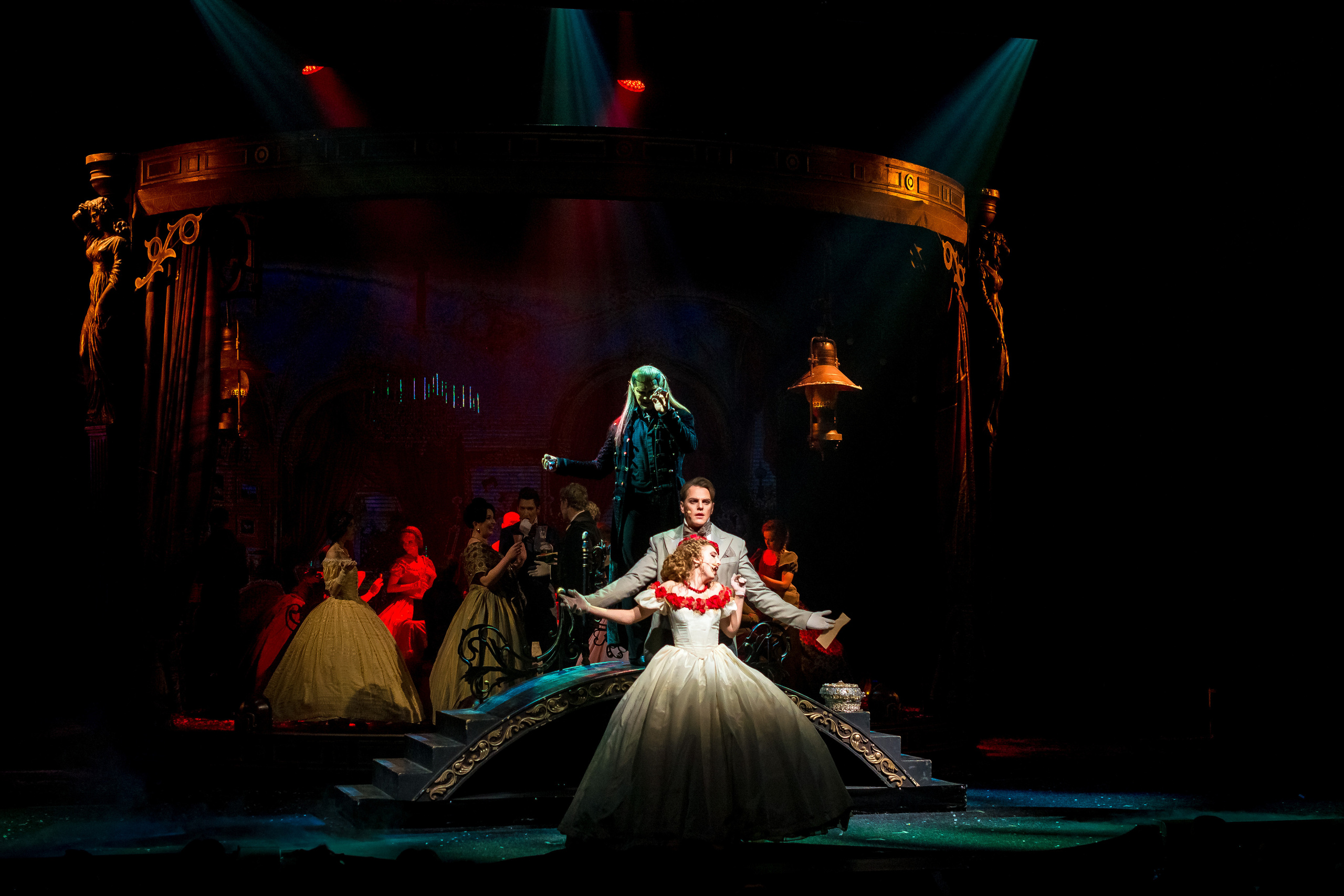 Демон Онегина ЛДМ. Женский фотограф Крещение Венчание Москва Брянск