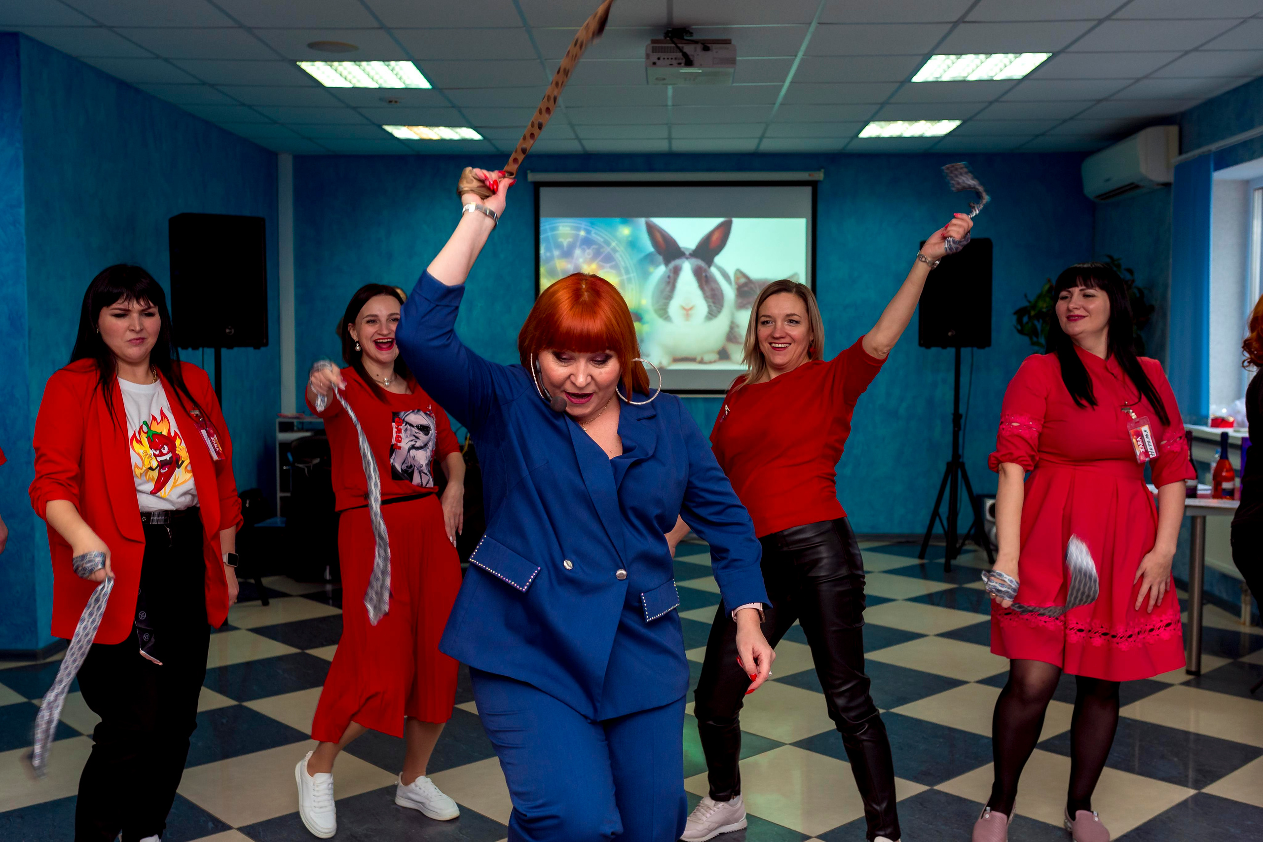 М. К. Марины Ананьиной " ЖАРА» для ведущих и шоуменов. Женский фотограф Крещение Венчание Москва Брянск