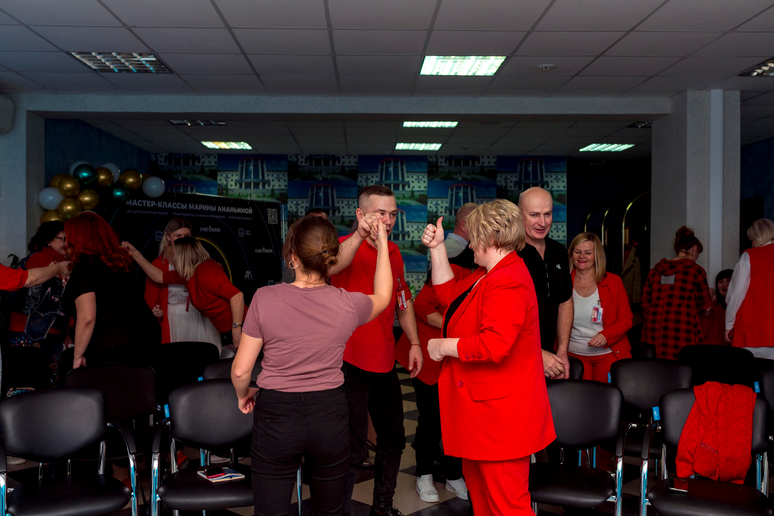 М. К. Марины Ананьиной " ЖАРА» для ведущих и шоуменов. Женский фотограф Крещение Венчание Москва Брянск