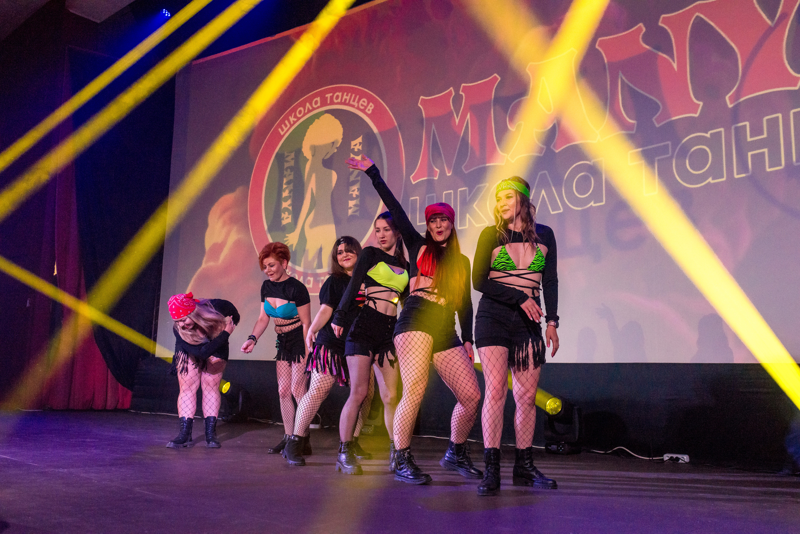 Отчётный концерт школа танцев МАНЯ. Женский фотограф Крещение Венчание Москва Брянск