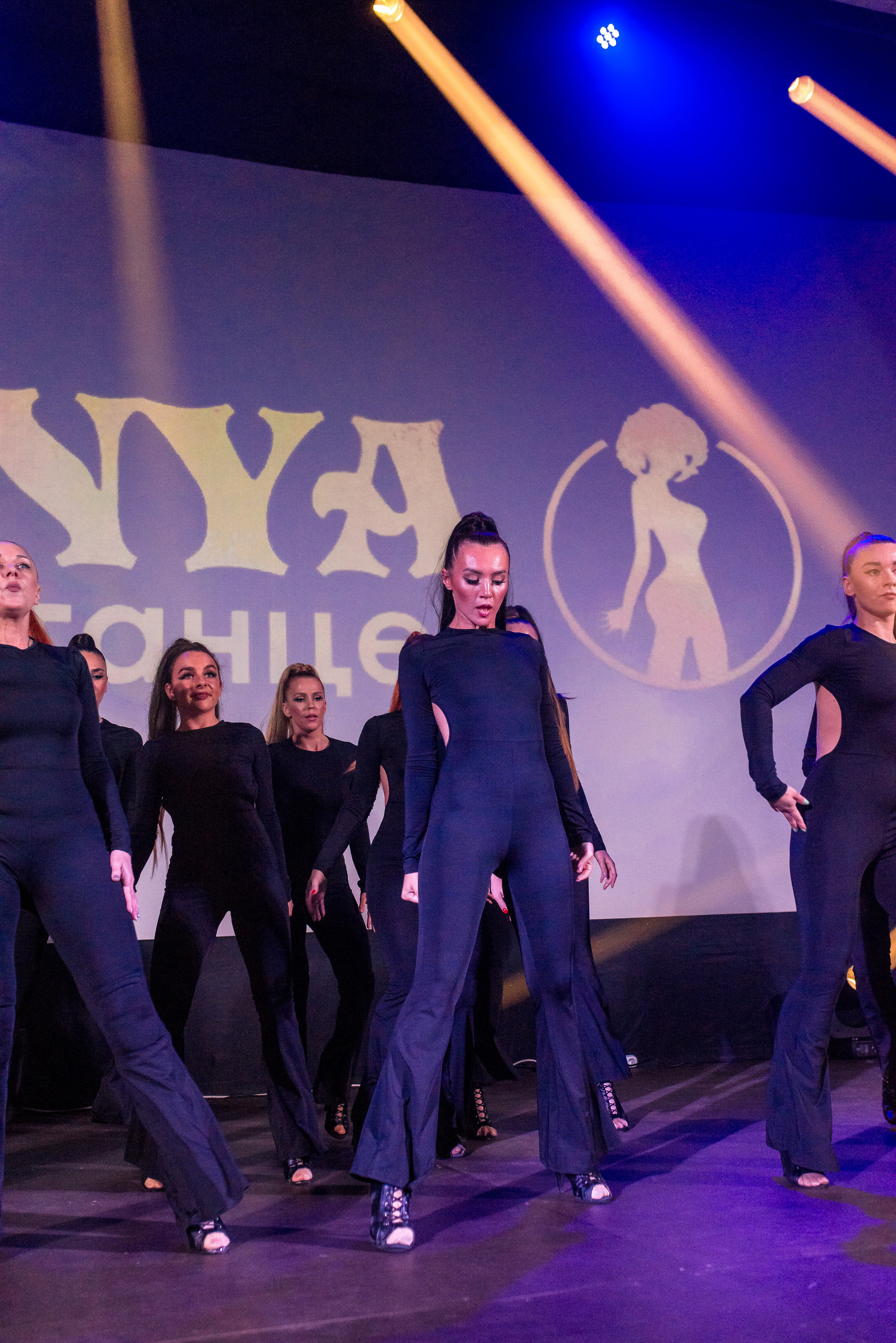 Отчётный концерт школа танцев МАНЯ. Женский фотограф Крещение Венчание Москва Брянск