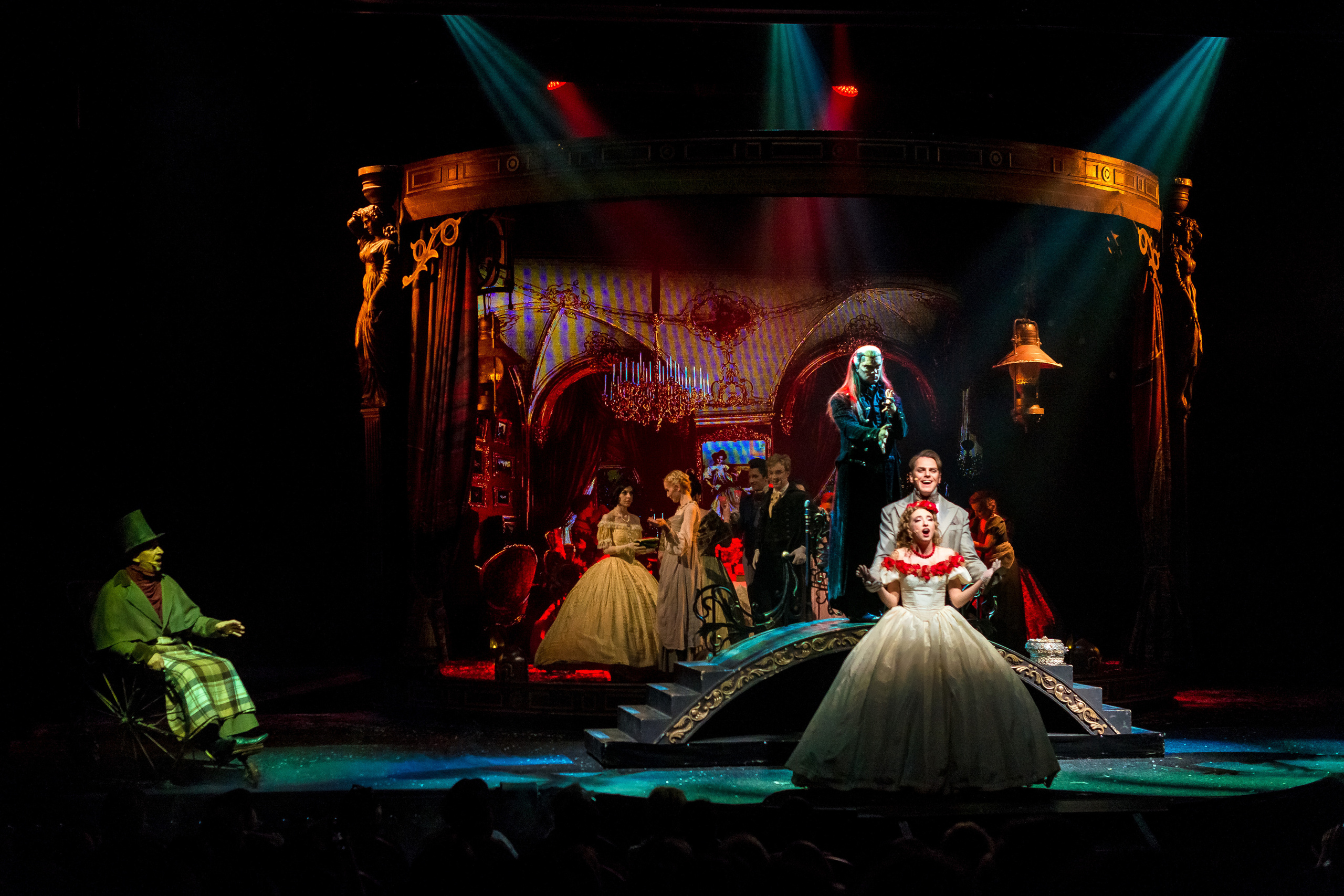 Демон Онегина ЛДМ. Женский фотограф Крещение Венчание Москва Брянск