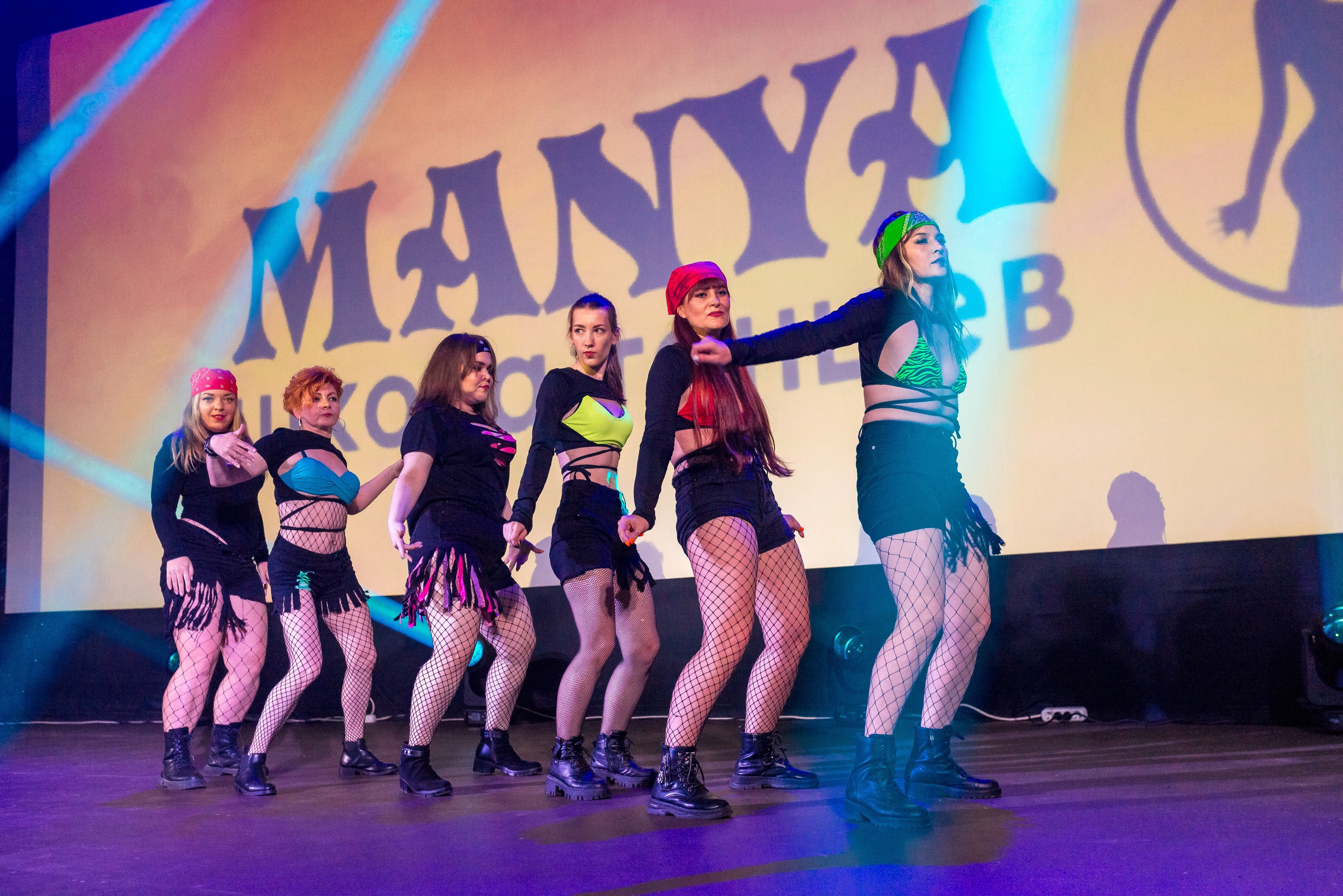 Отчётный концерт школа танцев МАНЯ. Женский фотограф Крещение Венчание Москва Брянск