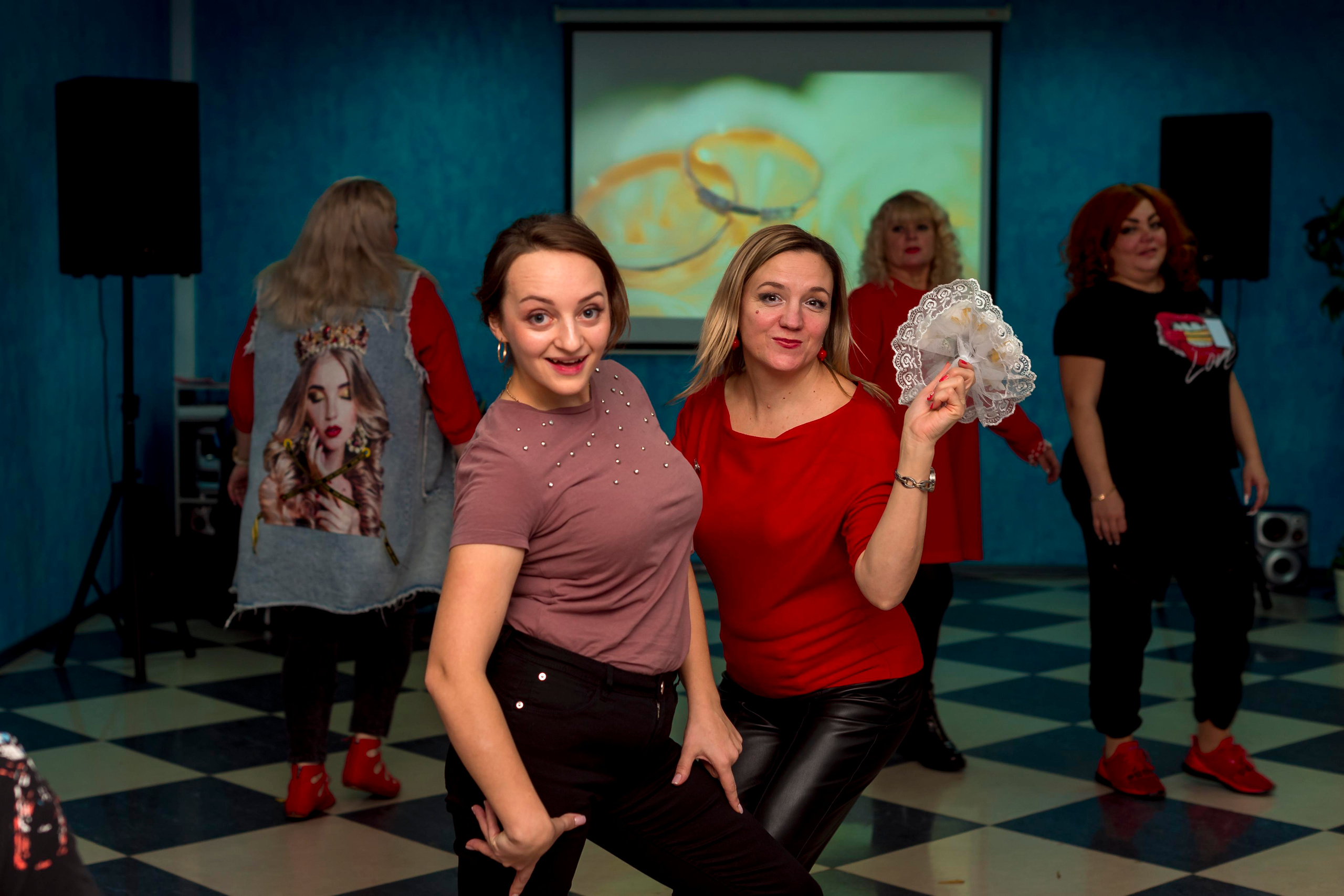 М. К. Марины Ананьиной " ЖАРА» для ведущих и шоуменов. Женский фотограф Крещение Венчание Москва Брянск