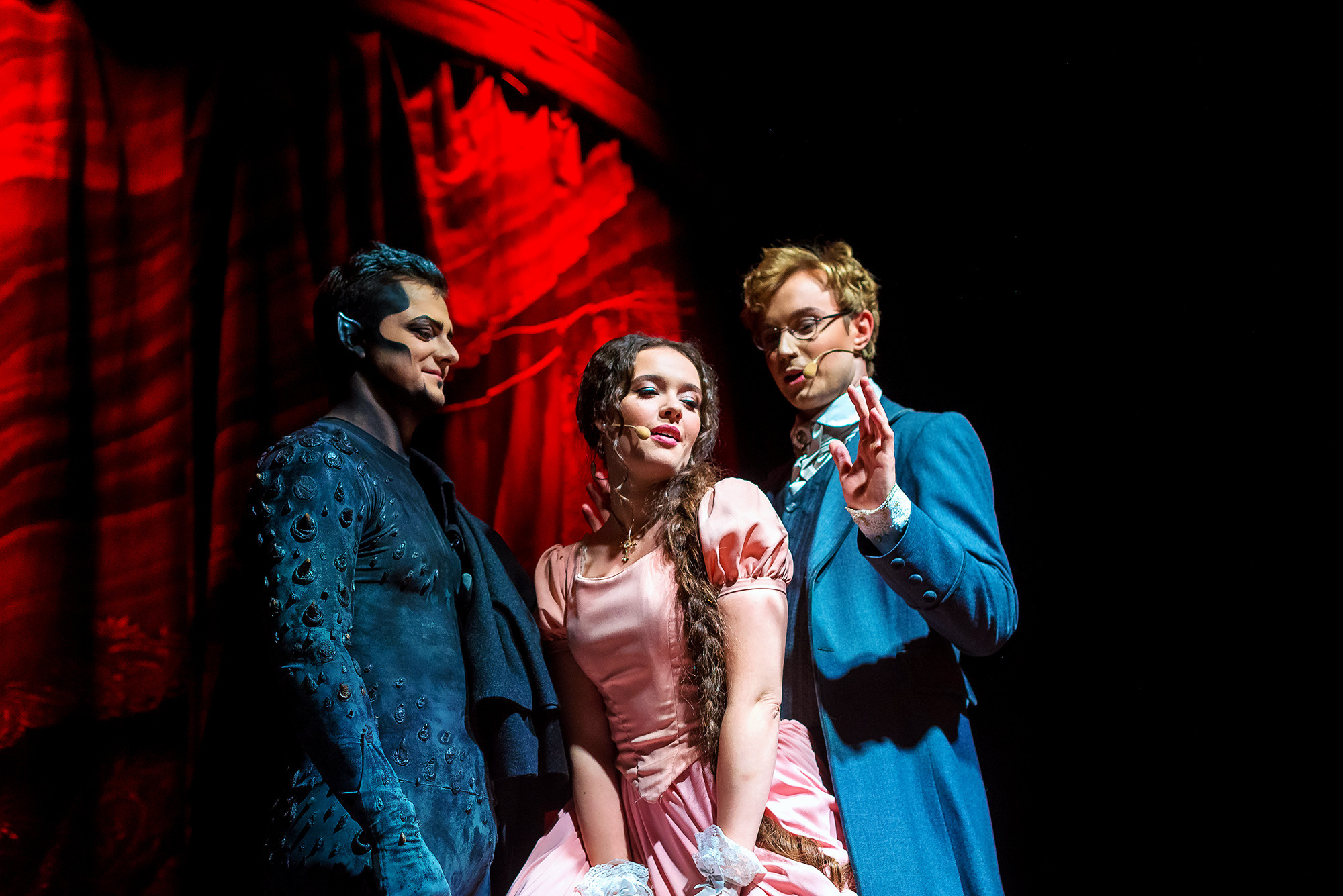 Демон Онегина ЛДМ. Женский фотограф Крещение Венчание Москва Брянск