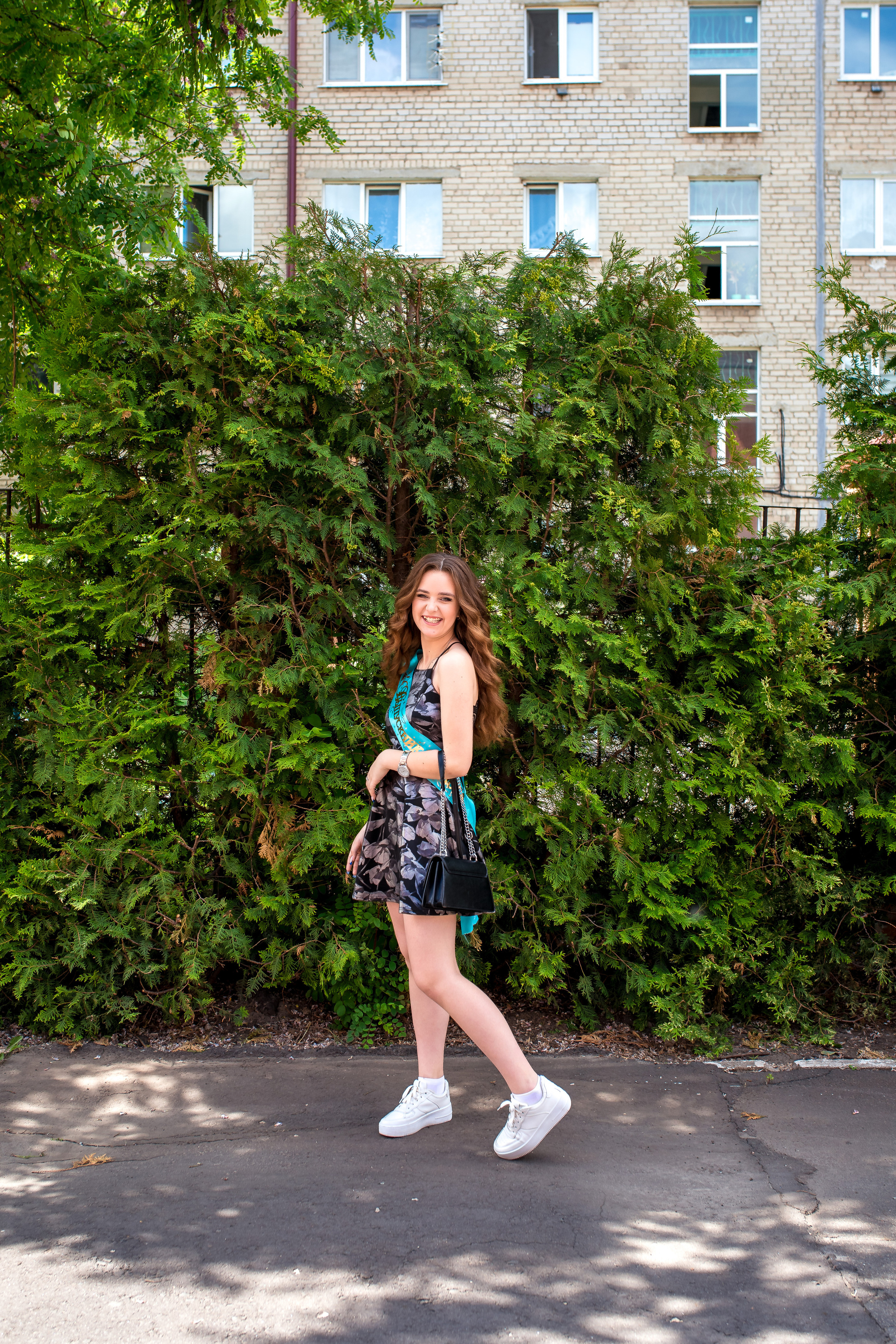 Выпускной- индивидуальная. Женский фотограф Крещение Венчание Москва Брянск