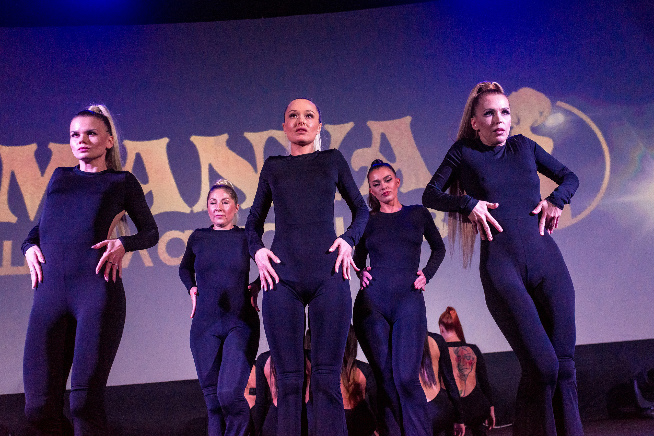 Отчётный концерт школа танцев МАНЯ. Женский фотограф Крещение Венчание Москва Брянск