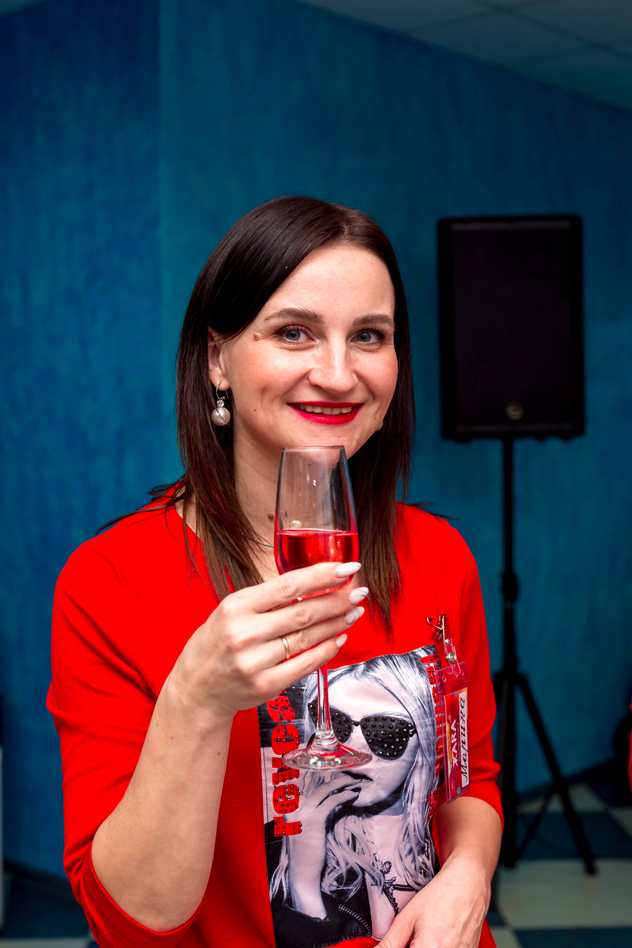 М. К. Марины Ананьиной " ЖАРА» для ведущих и шоуменов. Женский фотограф Крещение Венчание Москва Брянск