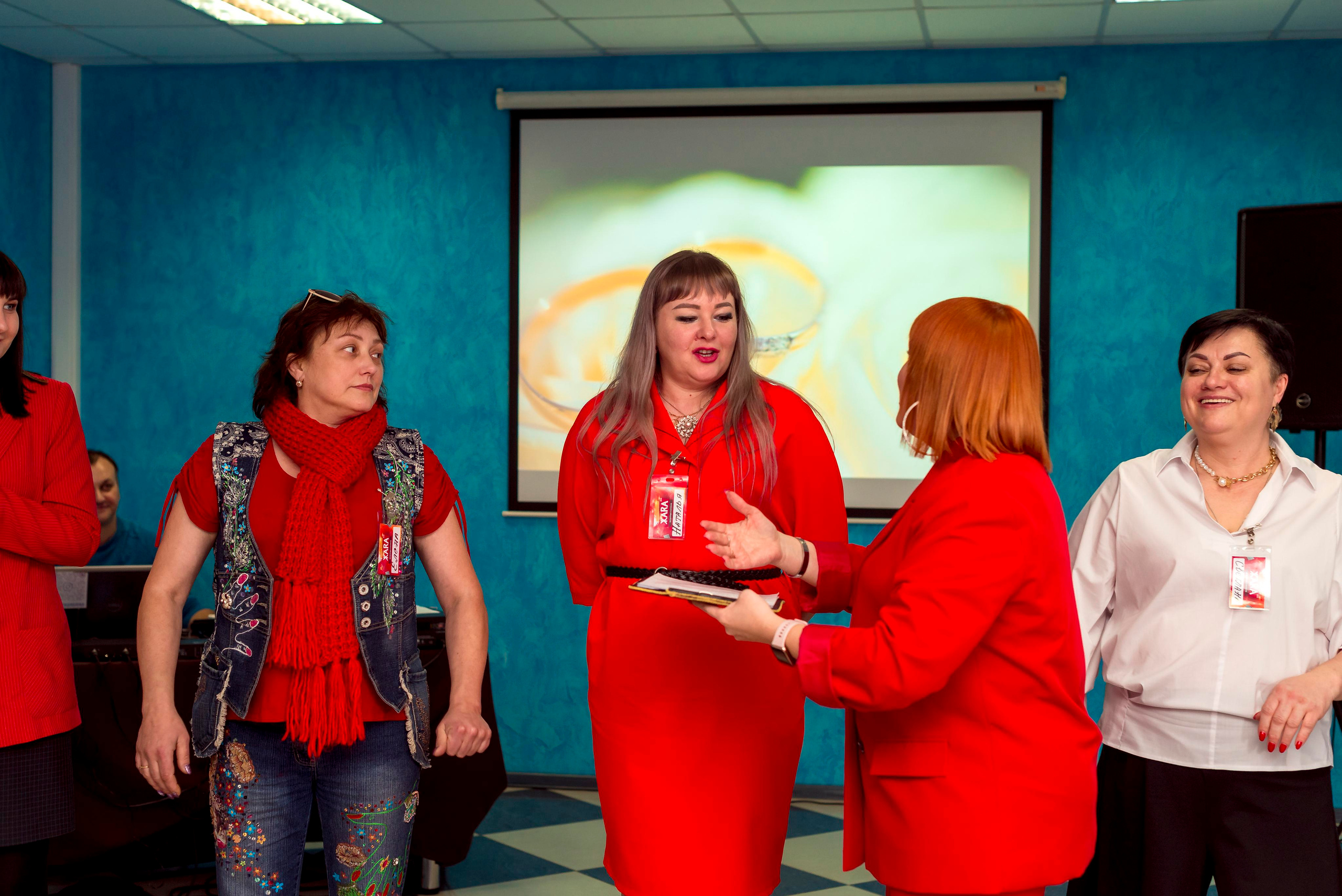 М. К. Марины Ананьиной " ЖАРА» для ведущих и шоуменов. Женский фотограф Крещение Венчание Москва Брянск