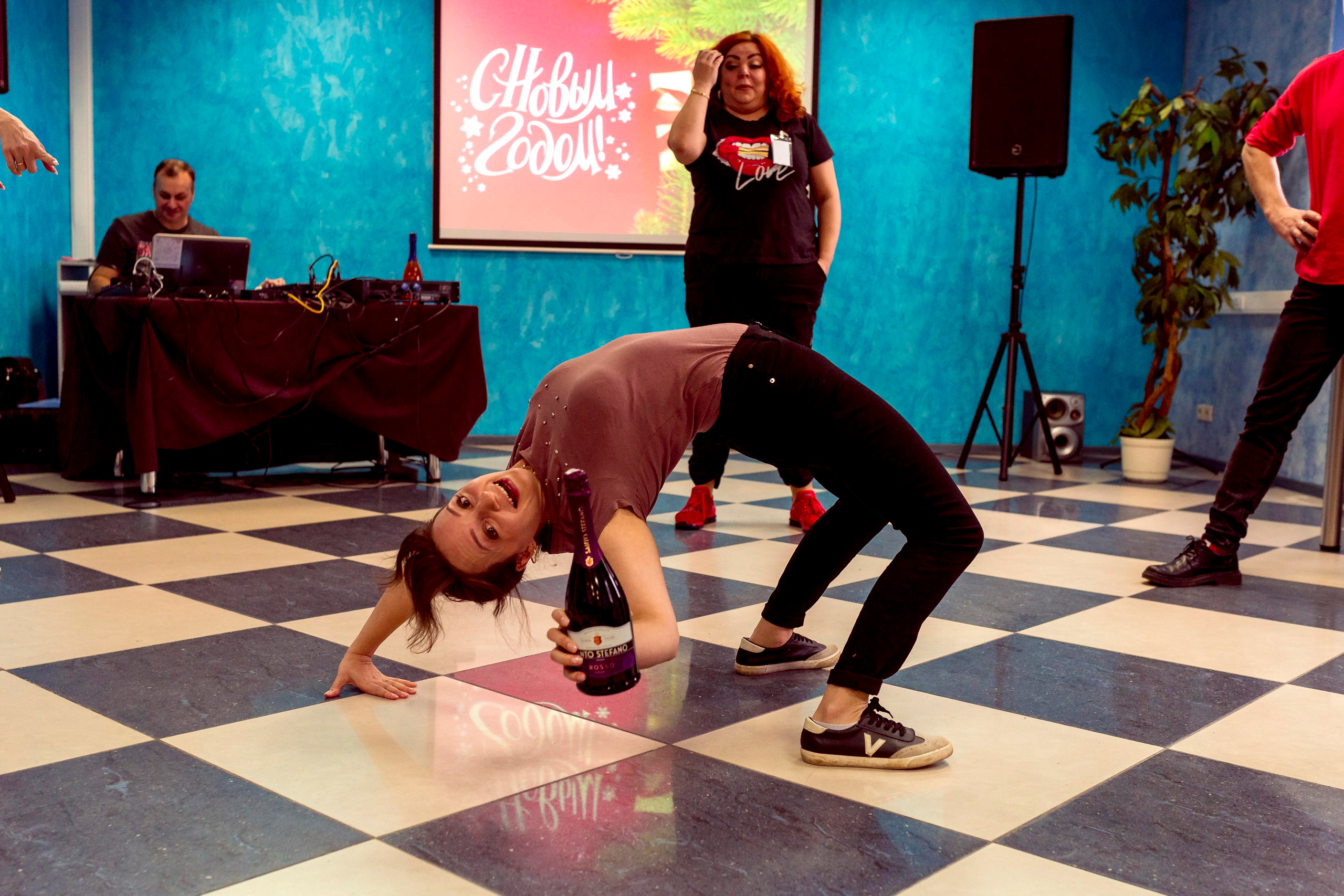 М. К. Марины Ананьиной " ЖАРА» для ведущих и шоуменов. Женский фотограф Крещение Венчание Москва Брянск