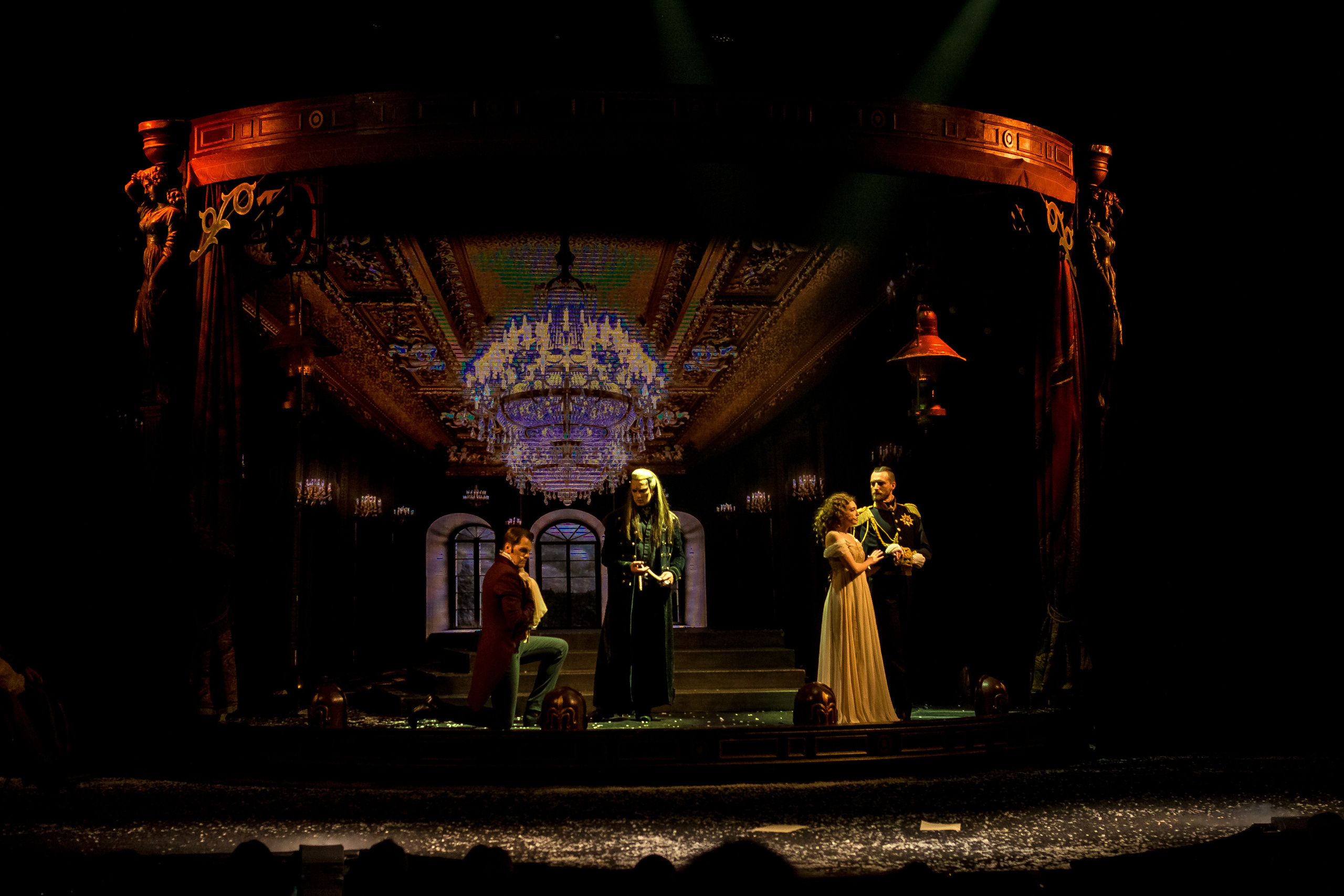 Демон Онегина ЛДМ. Женский фотограф Крещение Венчание Москва Брянск