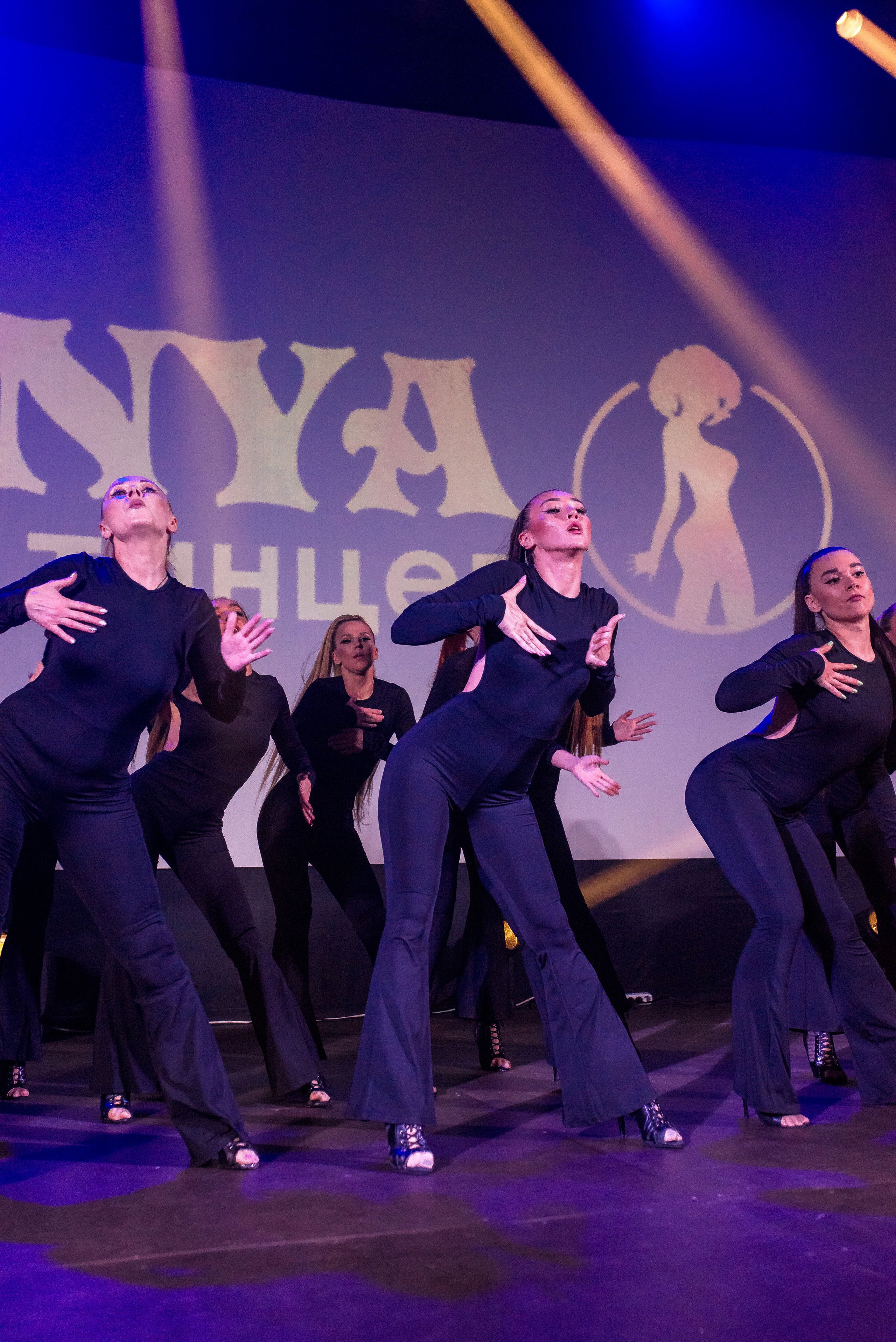 Отчётный концерт школа танцев МАНЯ. Женский фотограф Крещение Венчание Москва Брянск