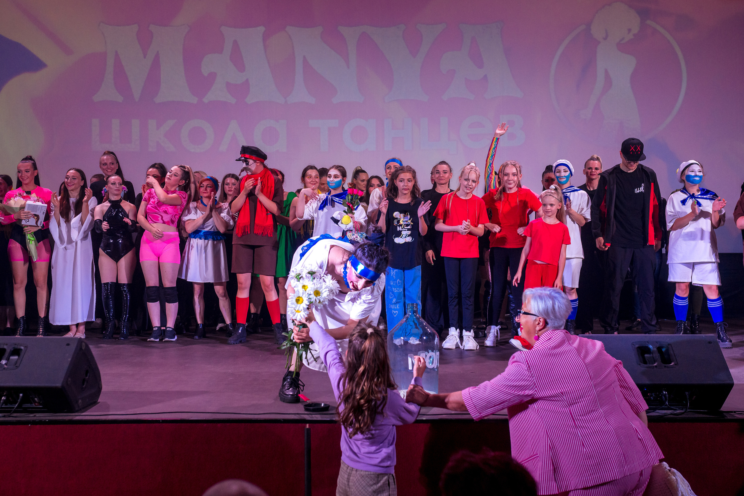 Отчётный концерт школа танцев МАНЯ. Женский фотограф Крещение Венчание Москва Брянск