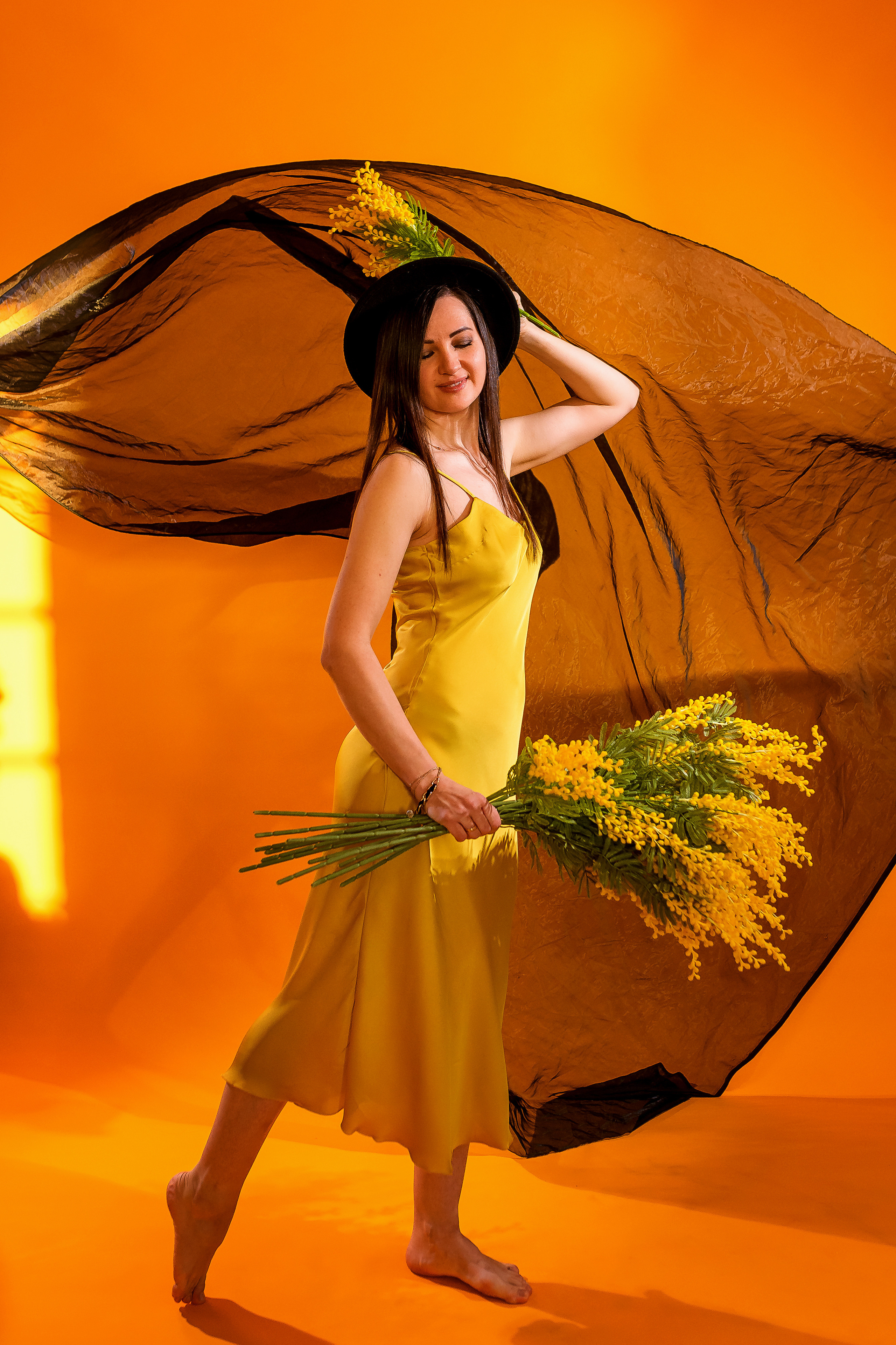 Фоновая с тканями. Женский фотограф Крещение Венчание Москва Брянск