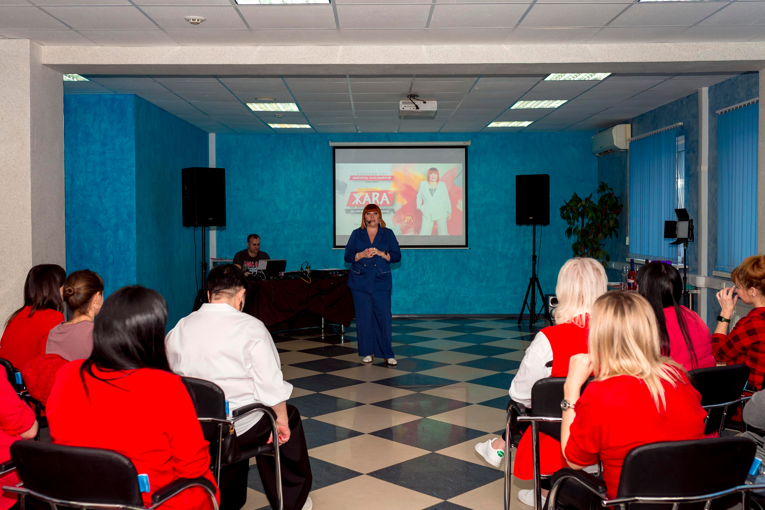 М. К. Марины Ананьиной " ЖАРА» для ведущих и шоуменов. Женский фотограф Крещение Венчание Москва Брянск