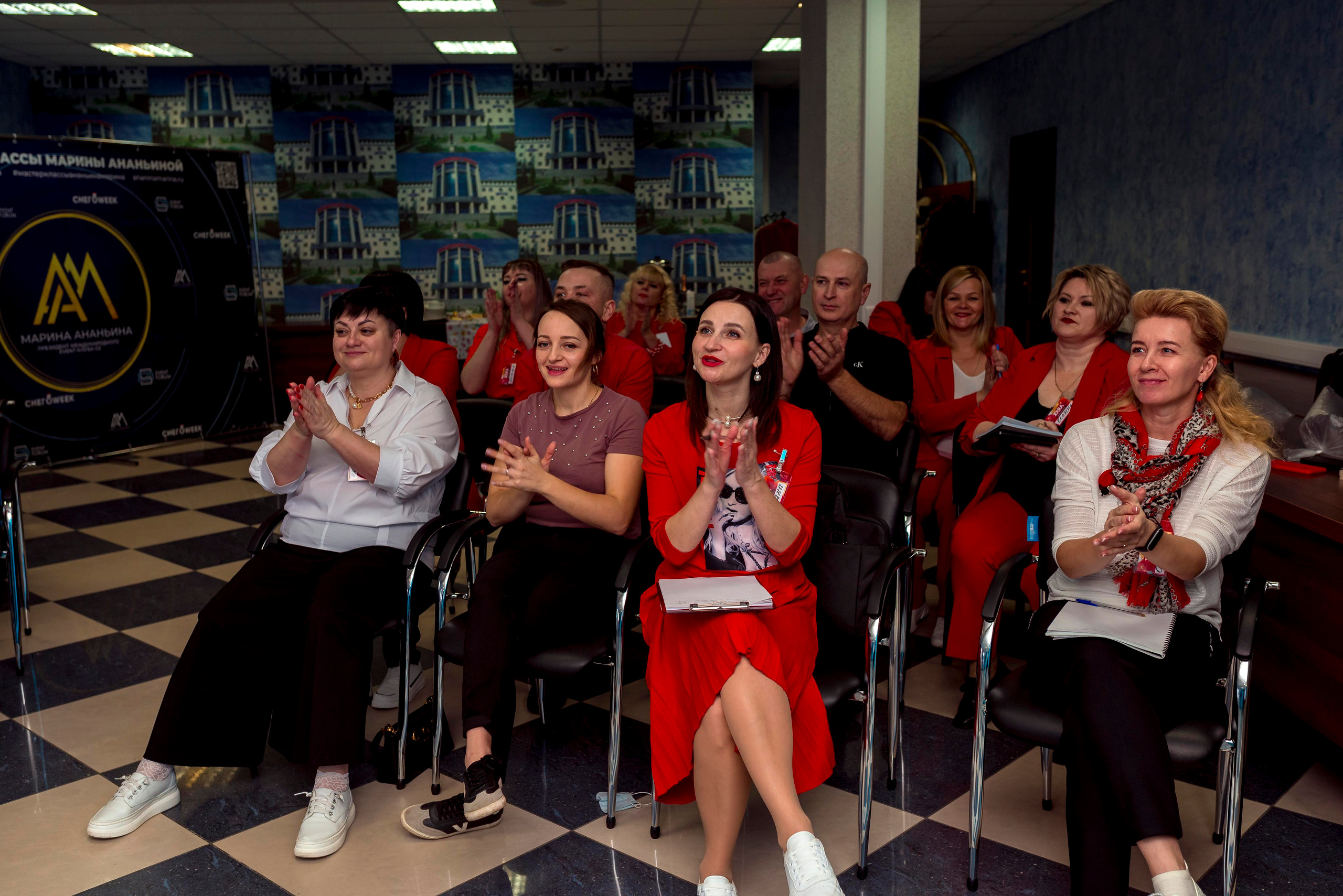 М. К. Марины Ананьиной " ЖАРА» для ведущих и шоуменов. Женский фотограф Крещение Венчание Москва Брянск