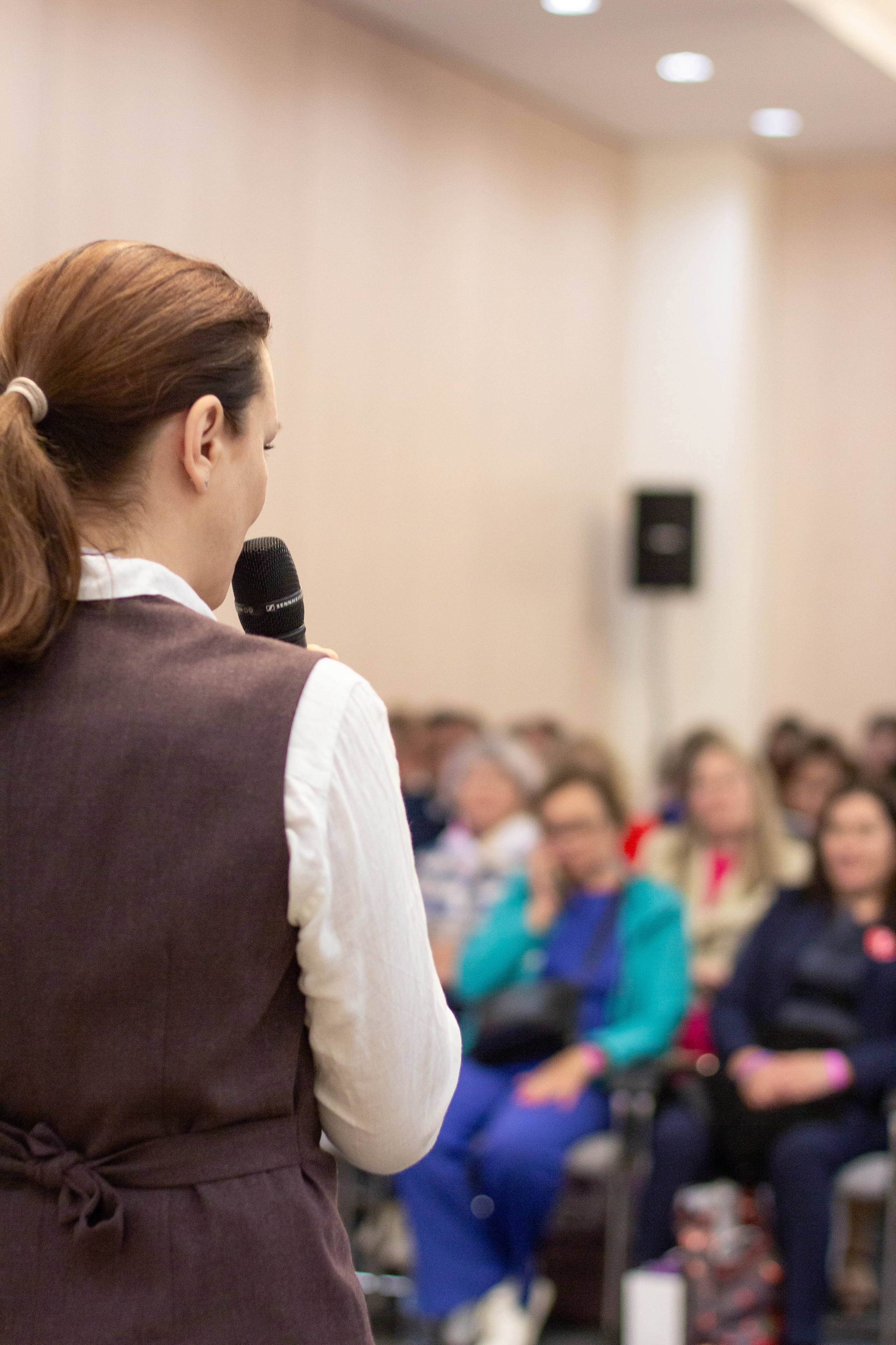 Форум родные-любимые 2024. Фотограф мероприятий и спорта: юбилеев, дней рождений и корпоративов из Москвы