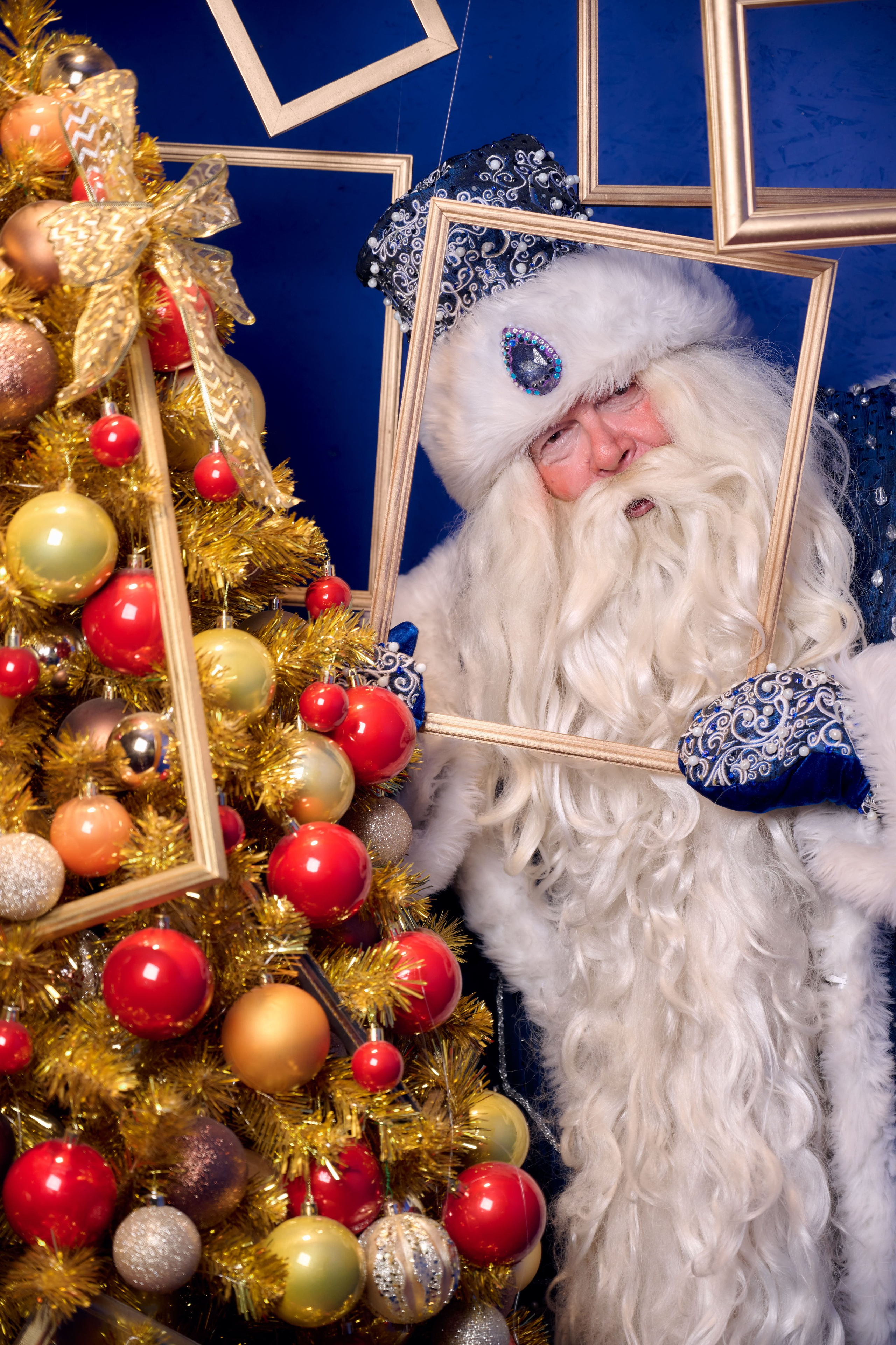 Дед Мороз в тереме почты. Никита Хохловский фото и видео продакшн