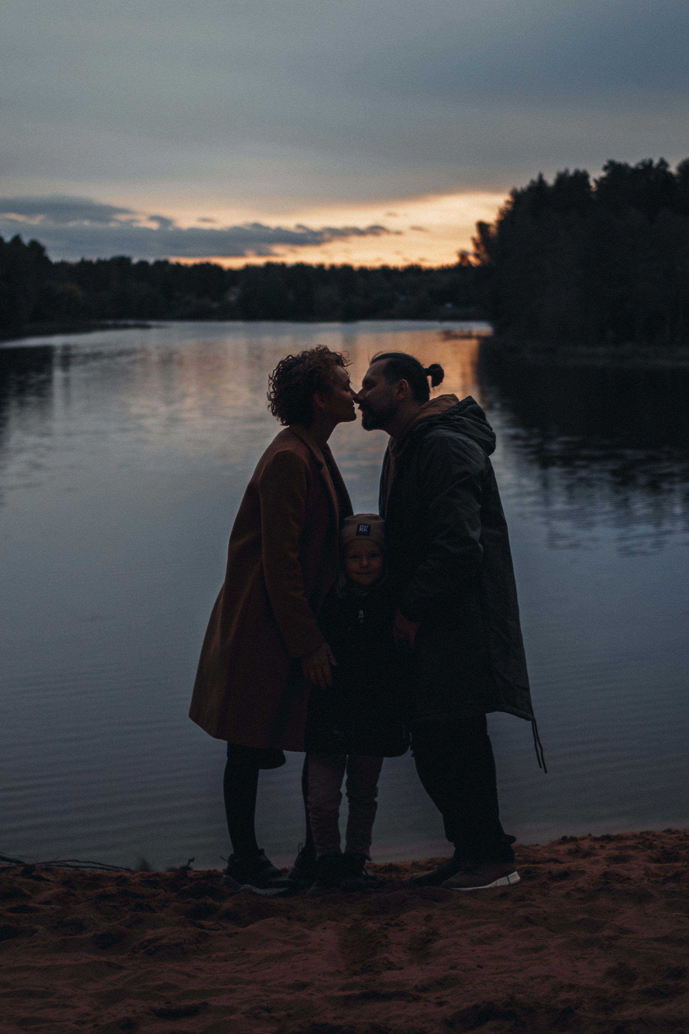 И слышатся шаги ходульных сосен. Фотограф в Санкт-Петербурге Вера Сивенкова