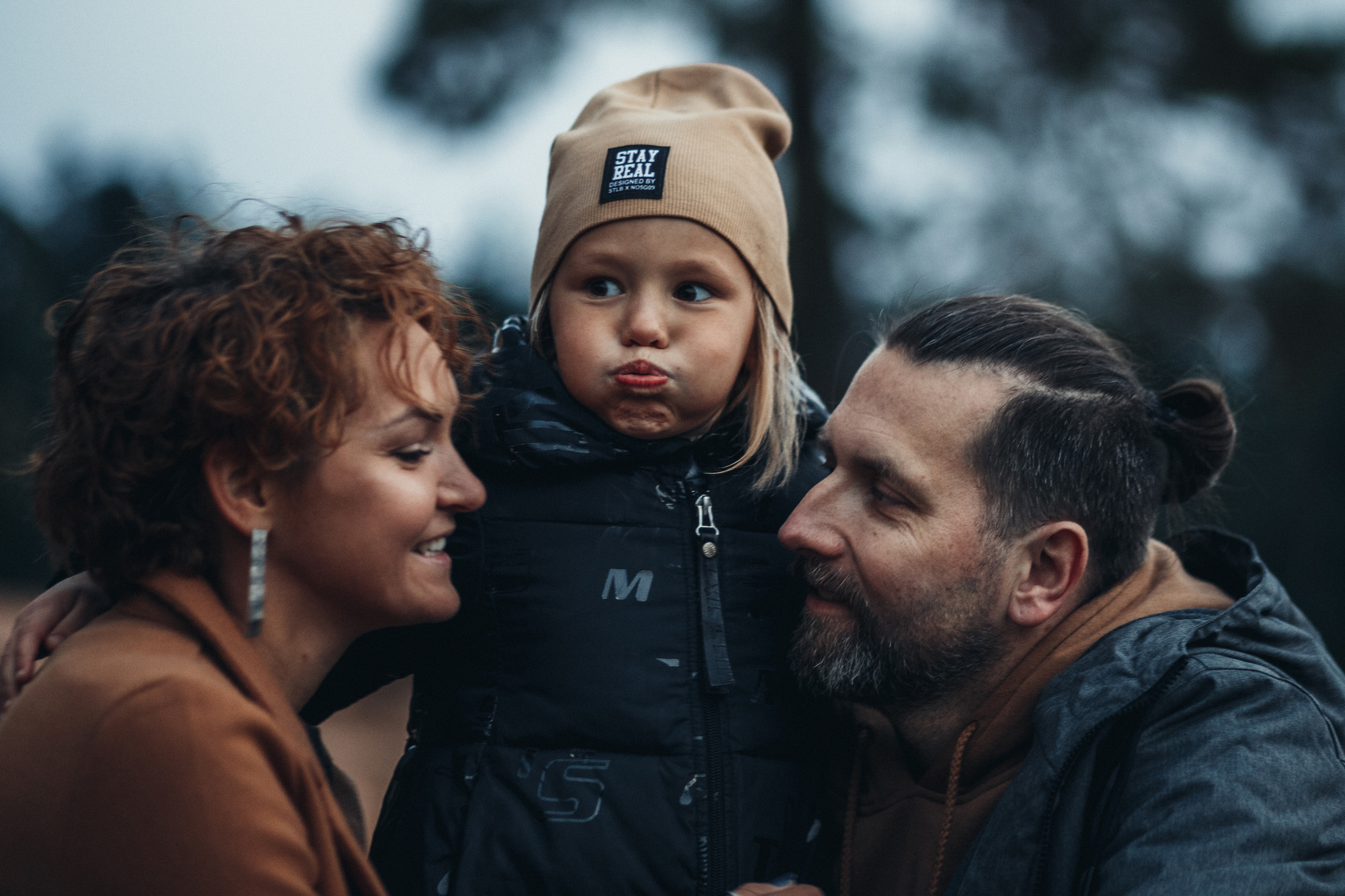 И слышатся шаги ходульных сосен. Фотограф в Санкт-Петербурге Вера Сивенкова