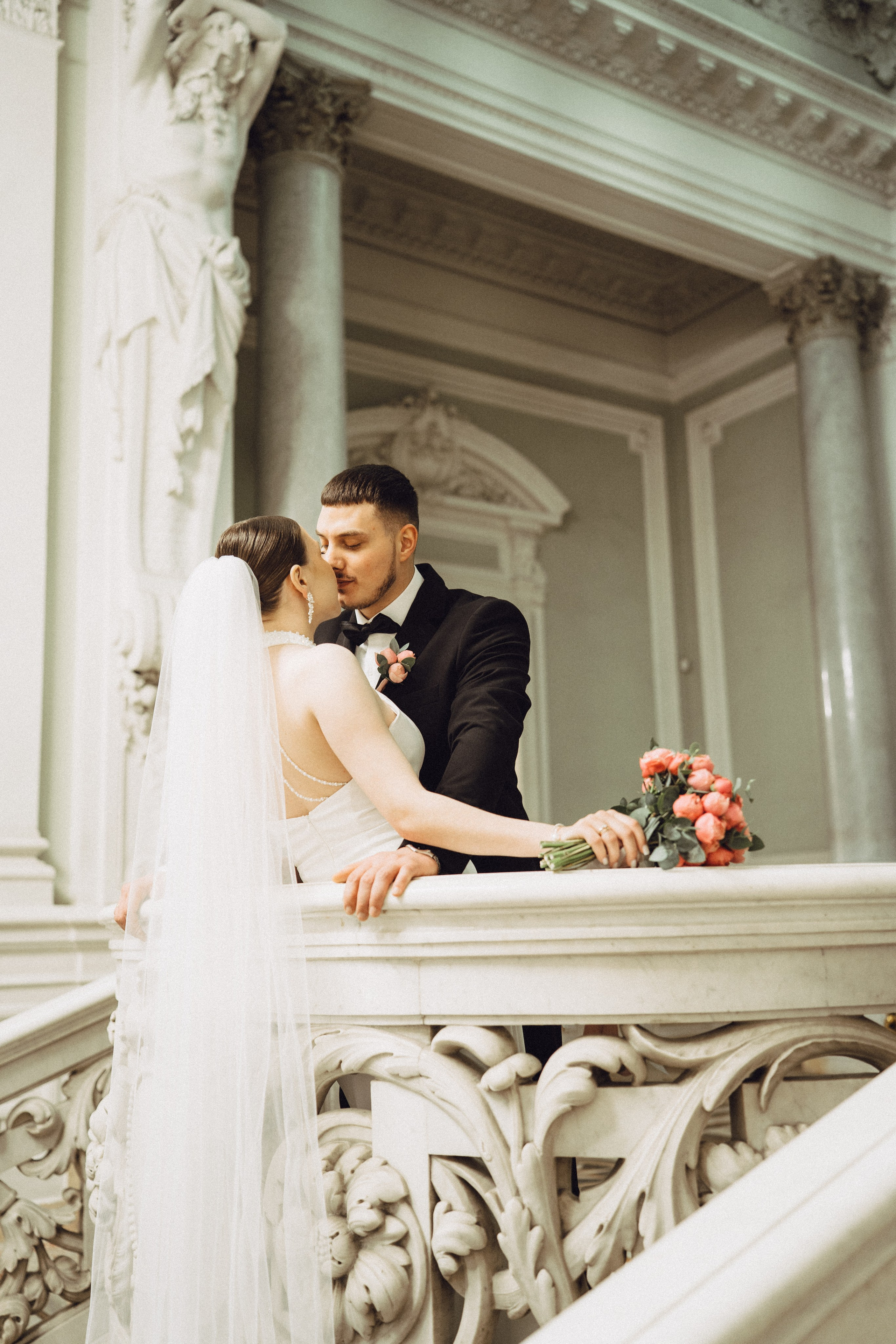 СВАДЕБНАЯ СЬЕМКА В ПЕВОМ ДВОРЦЕ БРАКОСОЧЕТАНИЯ. Профессиональный фотограф, Санкт-Петербург — Виктория Богомолова