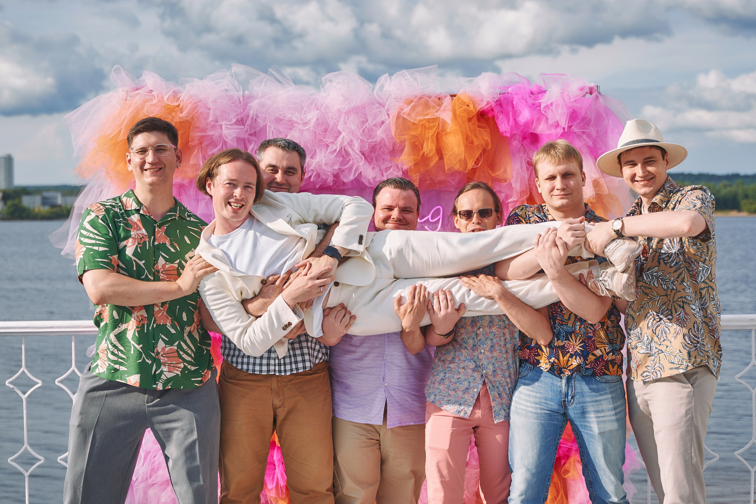 WEDDING. Фотограф в Перми (Егор Гладких): цены, портфолио, гайды