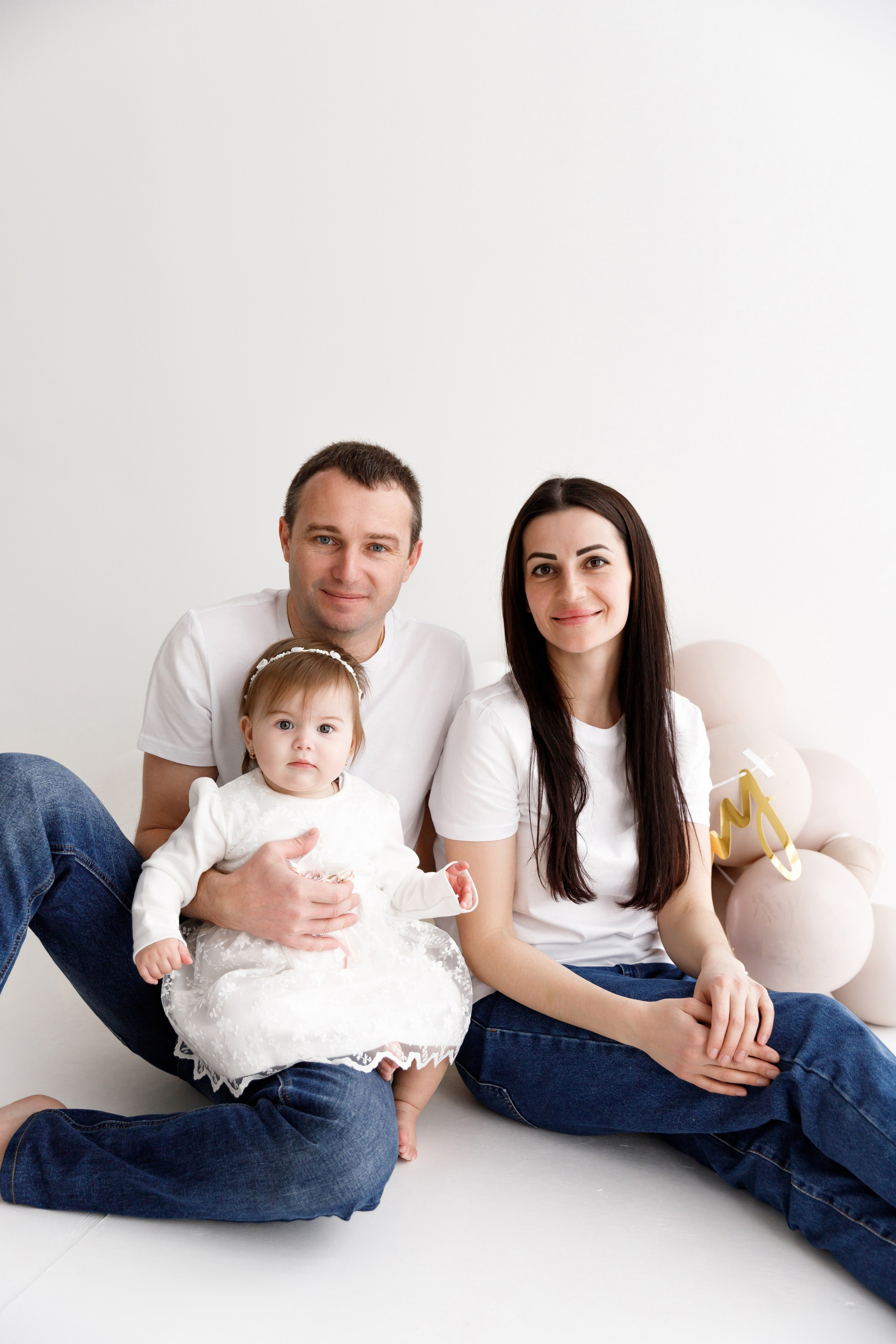 Годик Алисе. Фотограф новорожденных Славянск-на-Кубани Куцевольская Екатерина