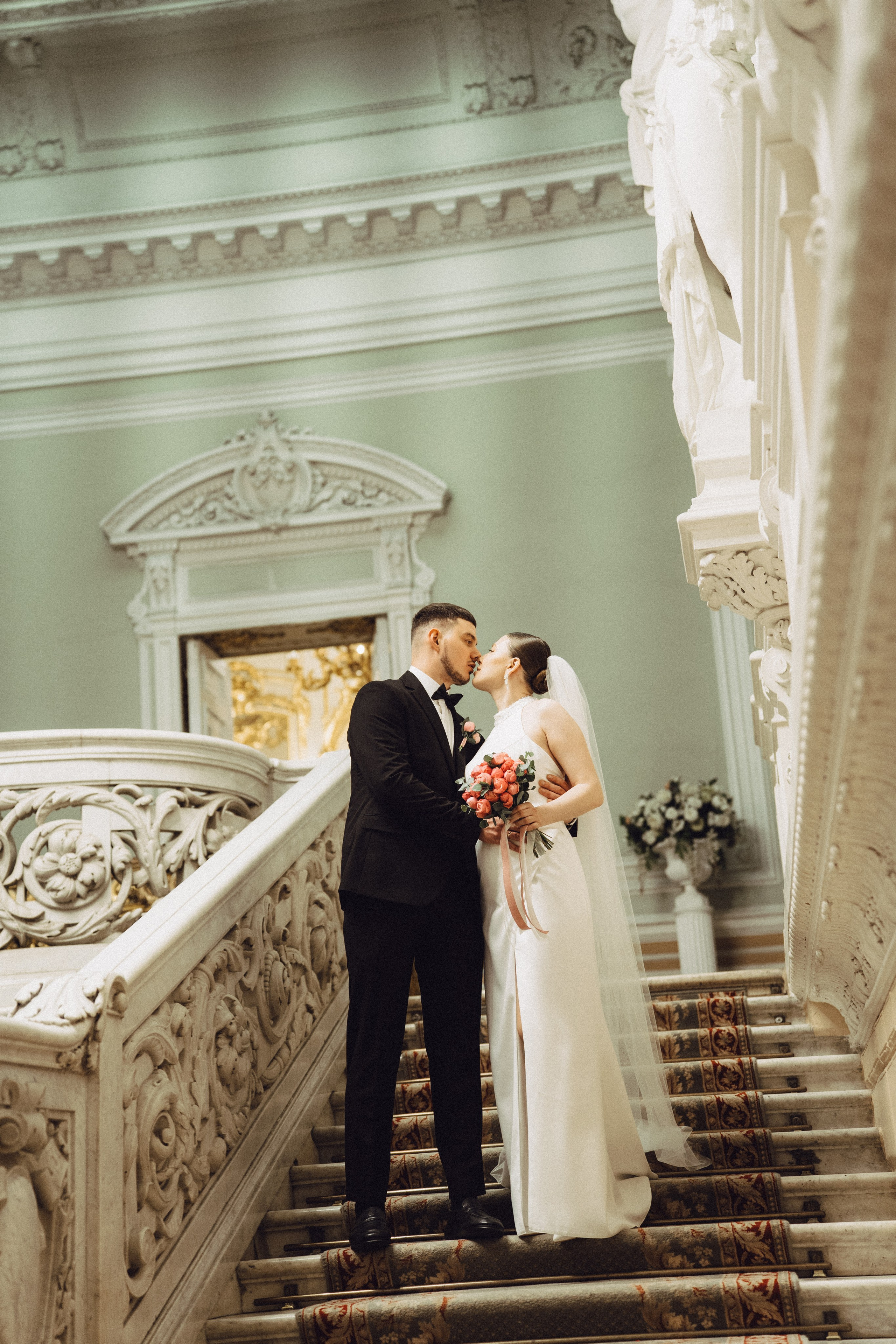 СВАДЕБНАЯ СЬЕМКА В ПЕВОМ ДВОРЦЕ БРАКОСОЧЕТАНИЯ. Профессиональный фотограф, Санкт-Петербург — Виктория Богомолова