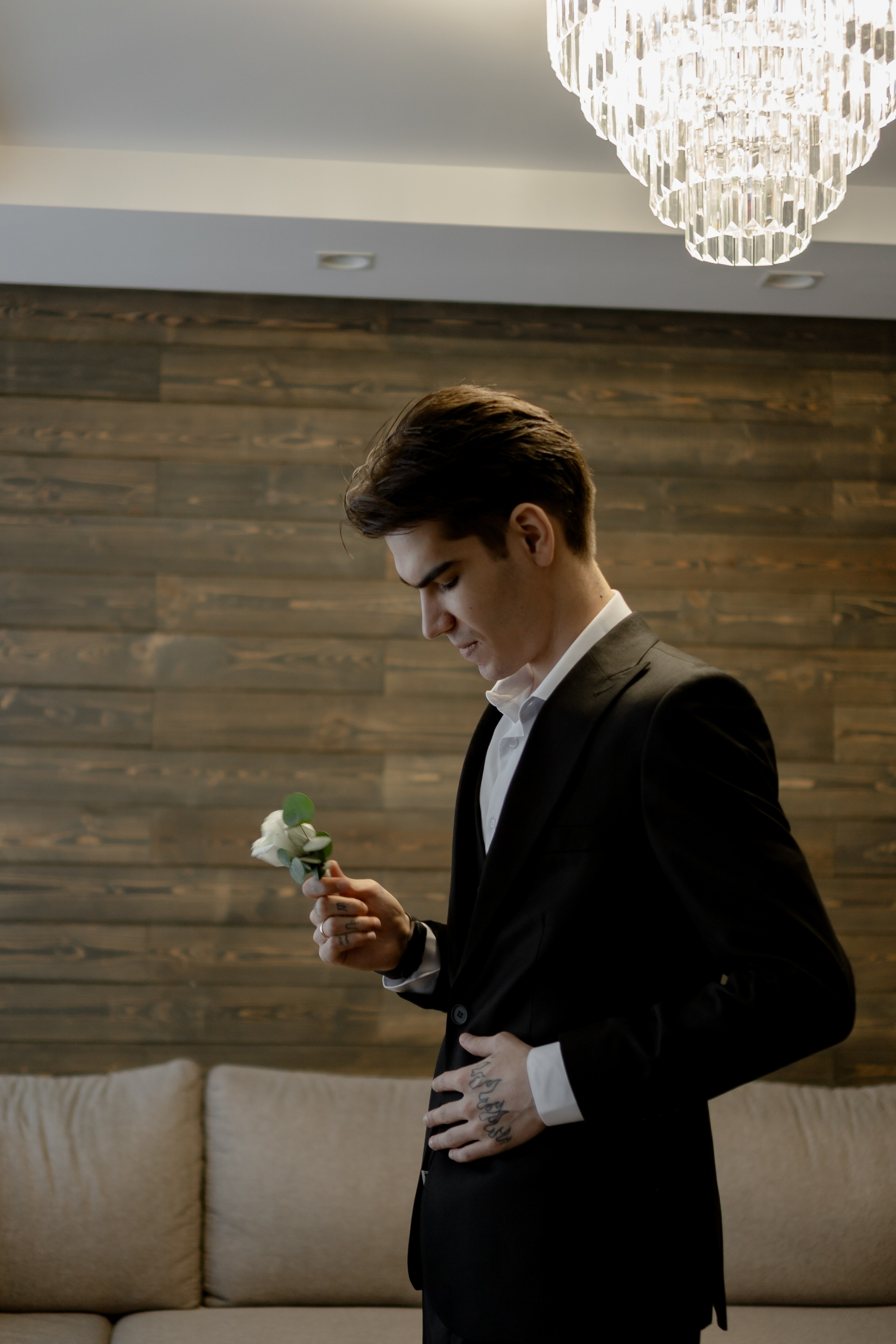 СВАДЕБНАЯ СЬЕМКА СБОРОВ В ОТЕЛЕ И ВЫЕЗД НА ЦЕРЕМОНИЮ (СНЯТО В СИБИРЕ В НИЖНЕВАРТОВСКЕ). Профессиональный фотограф, Санкт-Петербург — Виктория Богомолова