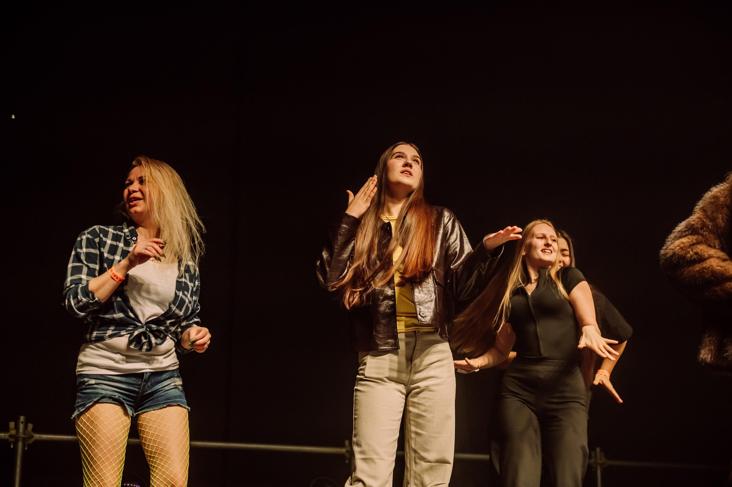 Дискач 90-х в Кемерово, СРК Арена. Детский фотограф, семейный фотограф и репортажи в Кемерово