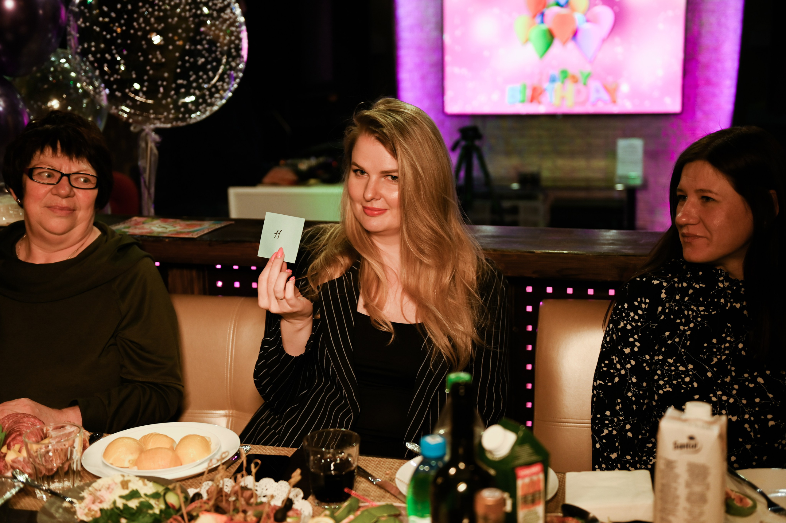 День рождения. Свадебный, семейный, детский, контент фотограф в Омске Максим Ильин